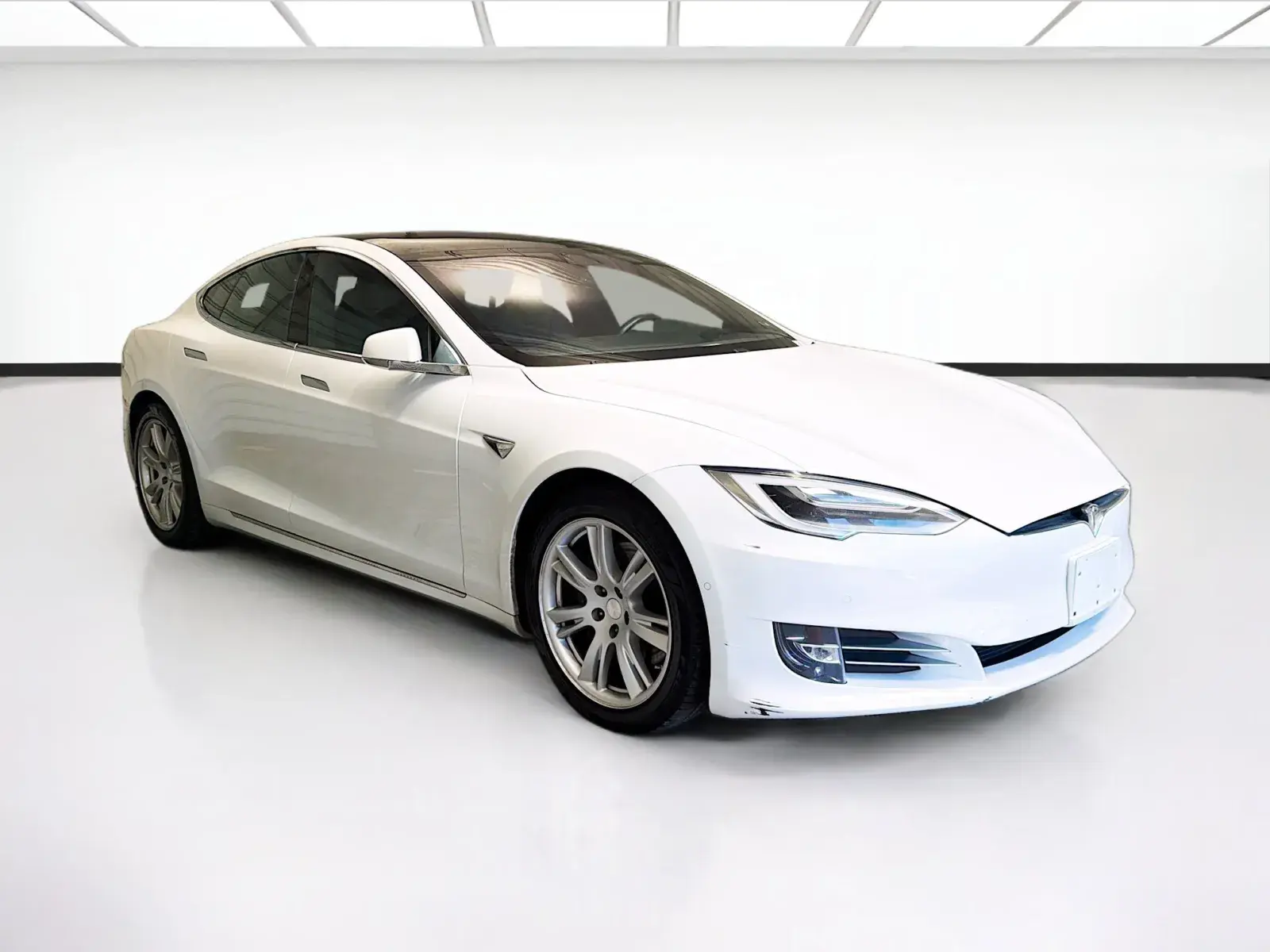 2021 Tesla Model S Long Range Plus photo 3