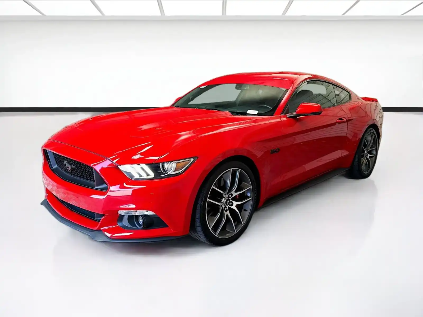 2017 Ford Mustang GT Coupe Premium's photo