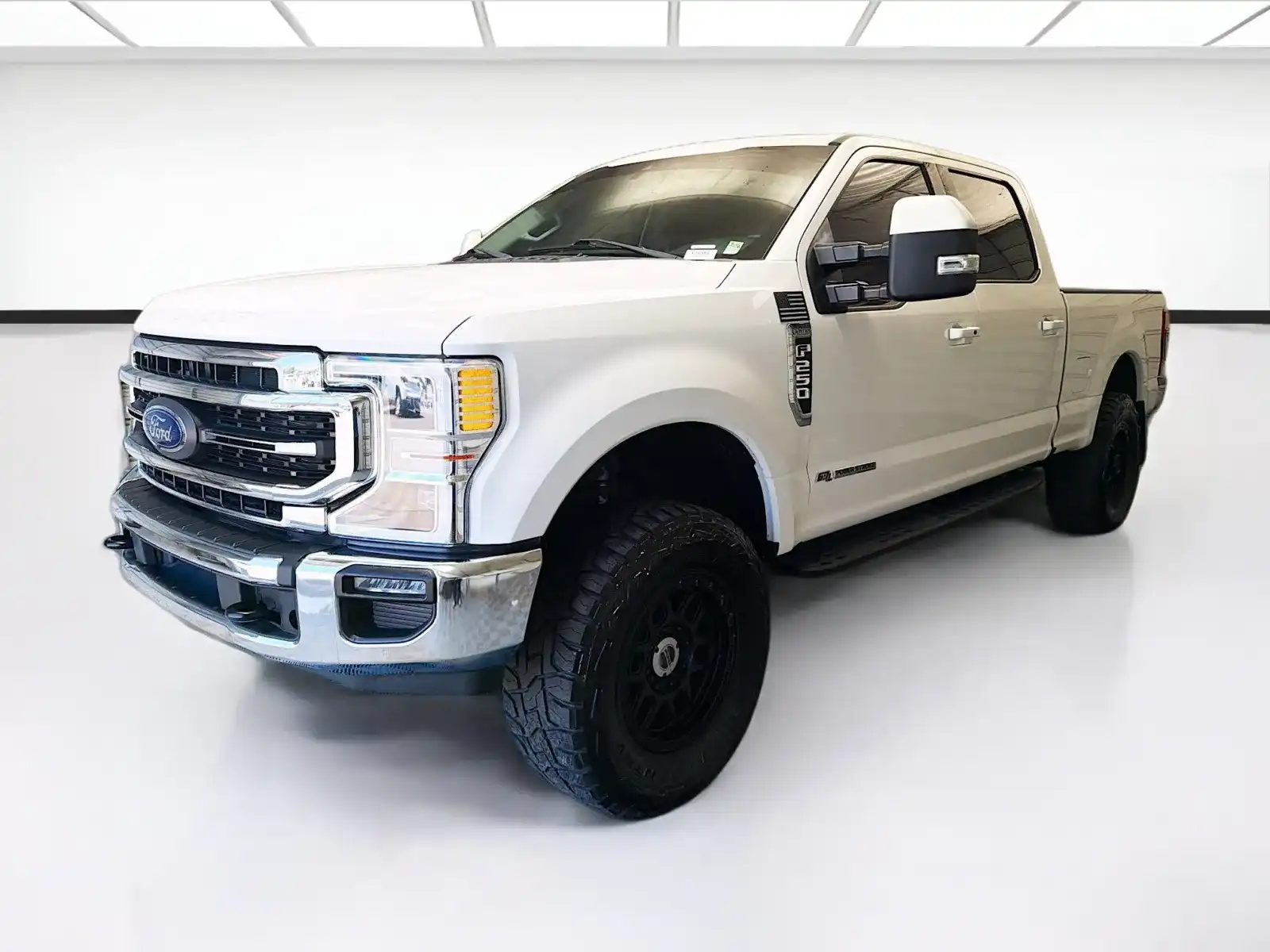 2021 Ford F-250 Lariat 4x4 Crew Cab 6-3/4' Box's photo