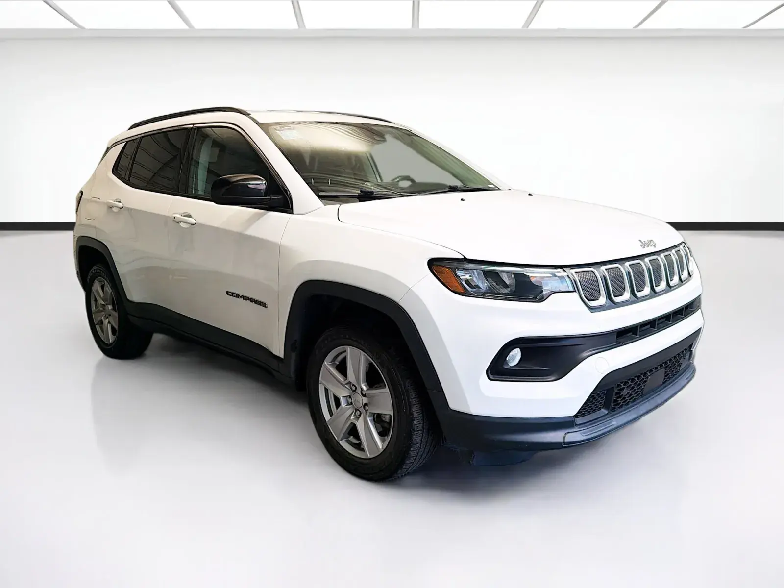 2022 Jeep Compass Latitude 4X4 photo 3