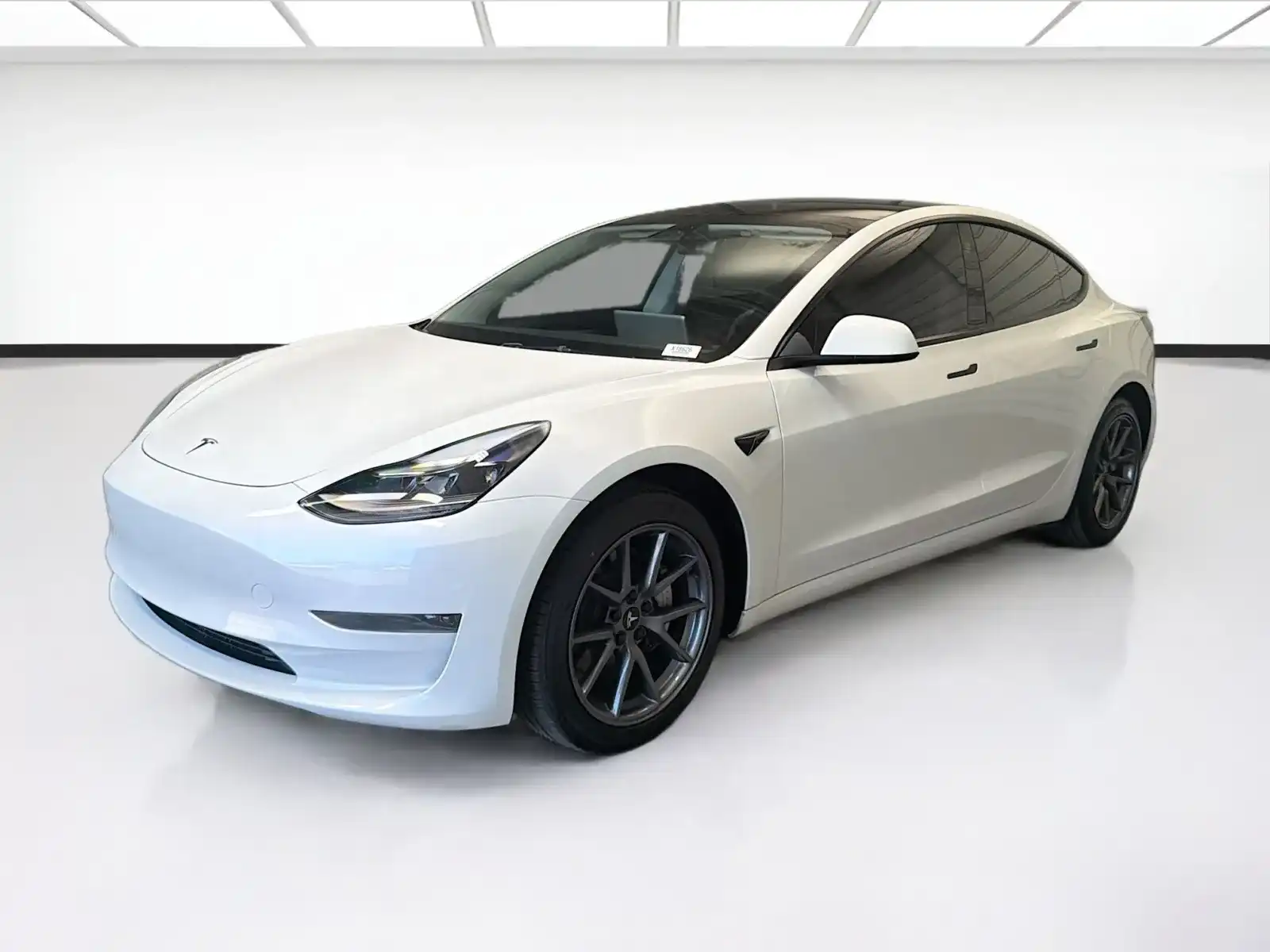 2023 Tesla Model 3 Base's photo
