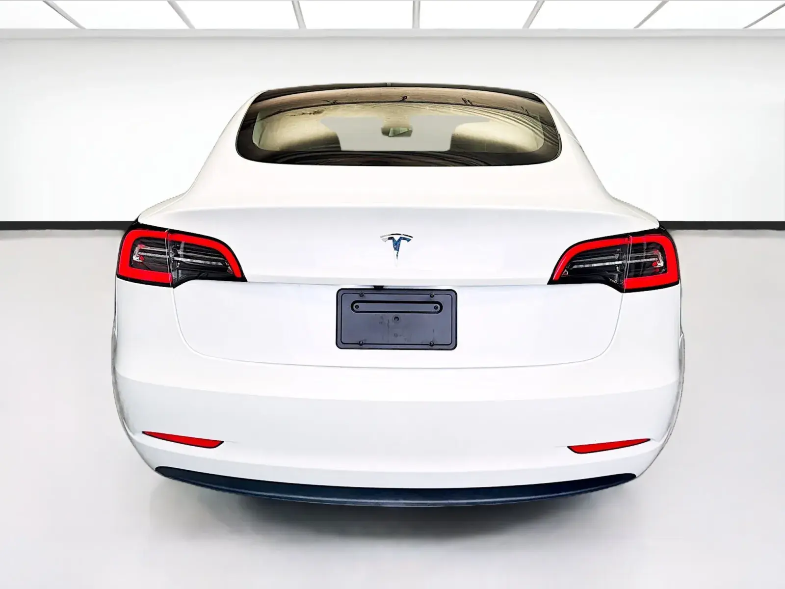 2023 Tesla Model 3 Base photo 5