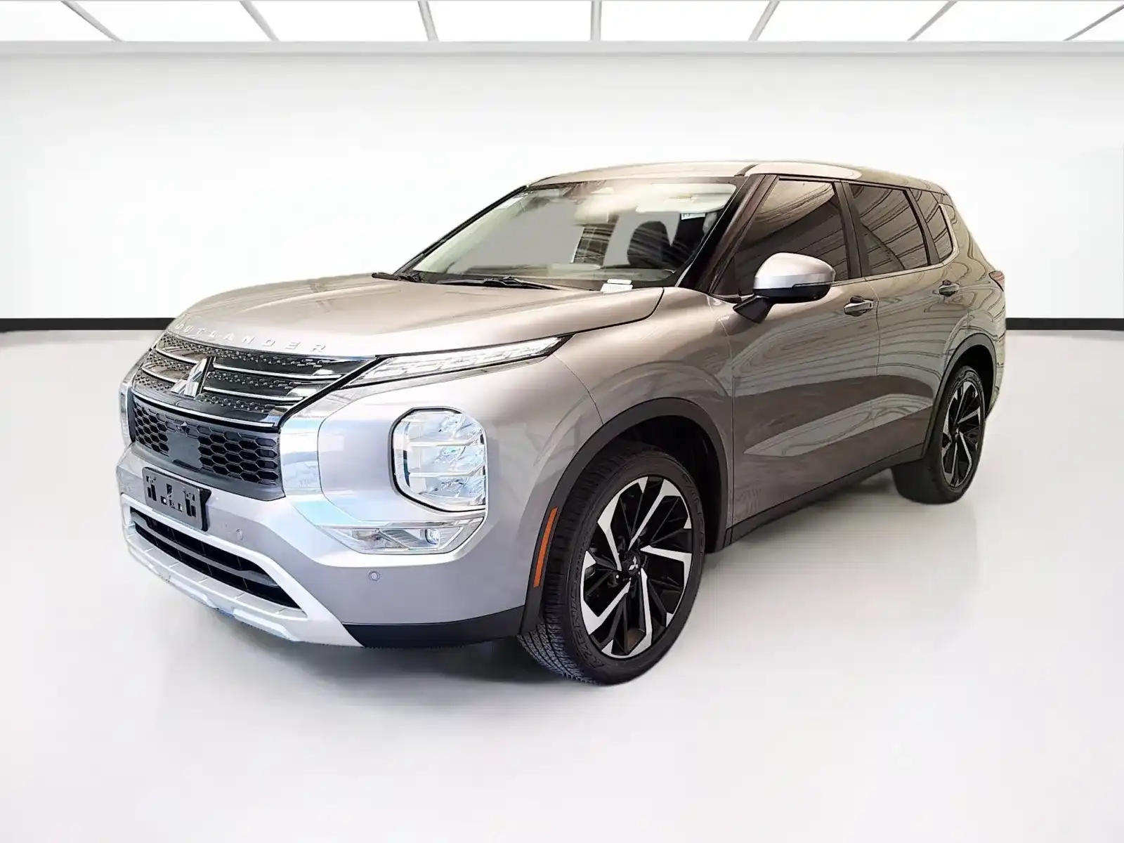 2022 Mitsubishi Outlander SE FWD's photo