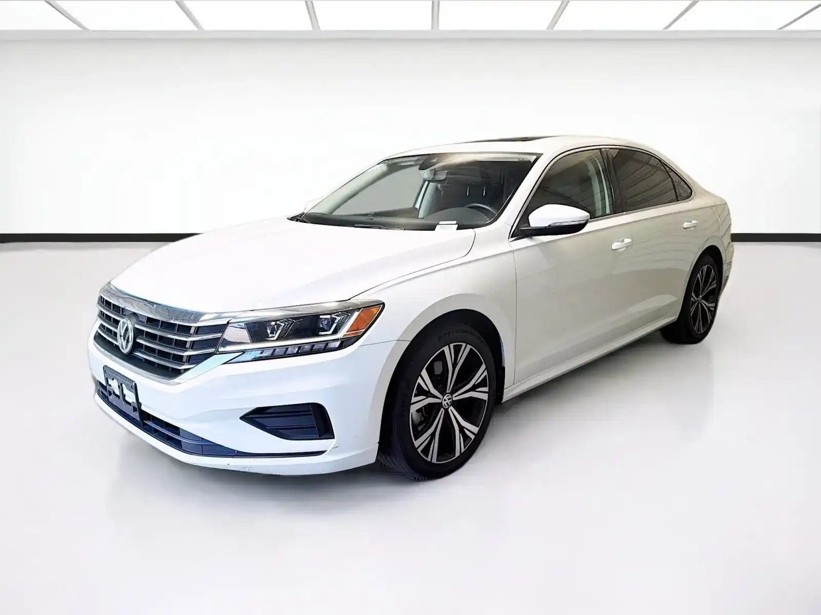 2022 Volkswagen Passat 2.0T SE Auto's photo