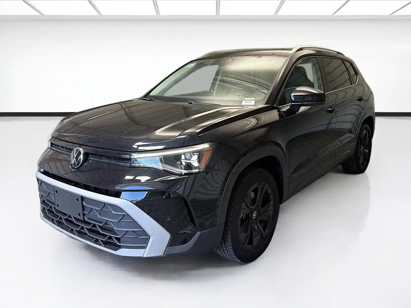 2025 Volkswagen Taos 1.5T SE's photo