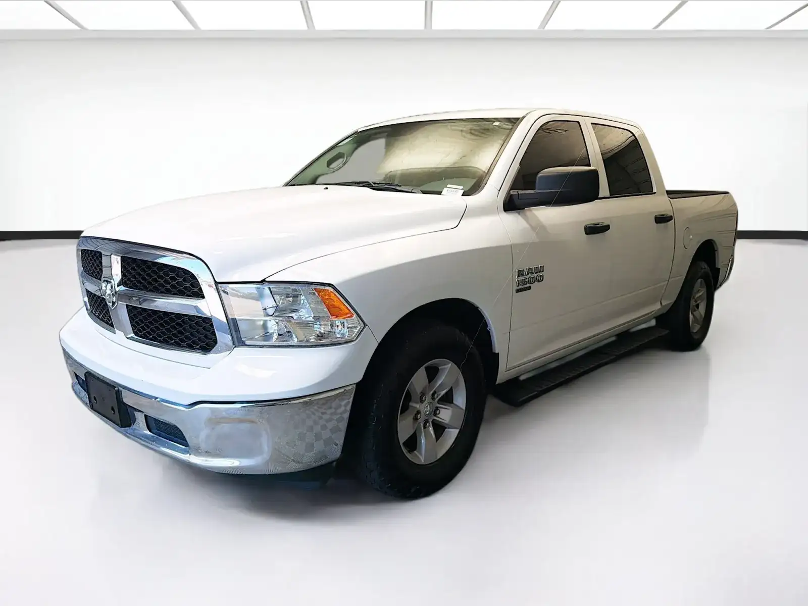 2020 RAM 1500 Classic Tradesman Crew Cab 5'7's photo