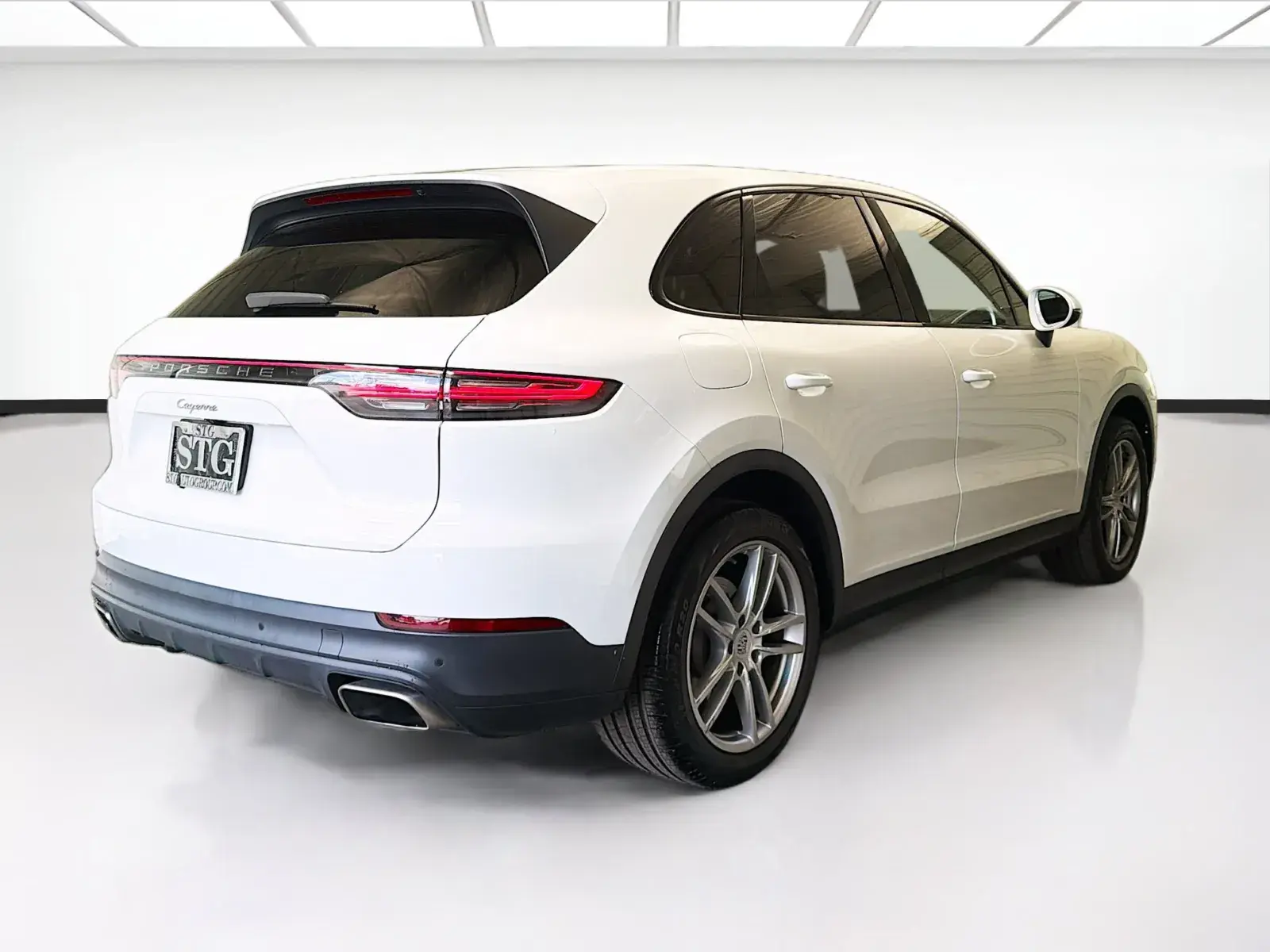 2019 Porsche Cayenne Base photo 4