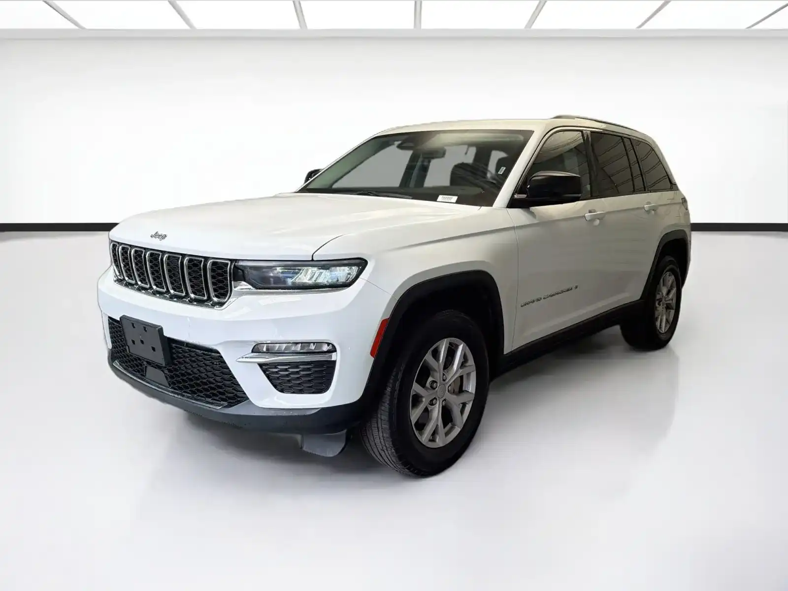 2022 Jeep Grand Cherokee Limited's photo