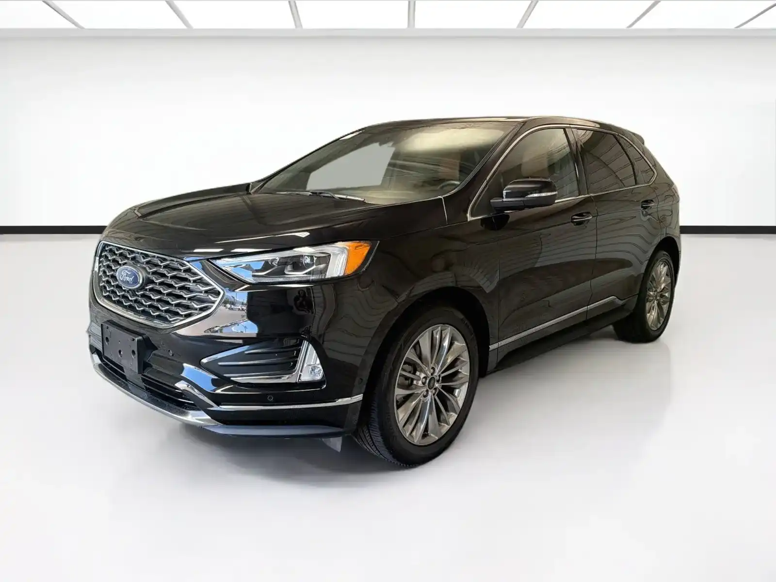 2024 Ford Edge Titanium AWD's photo