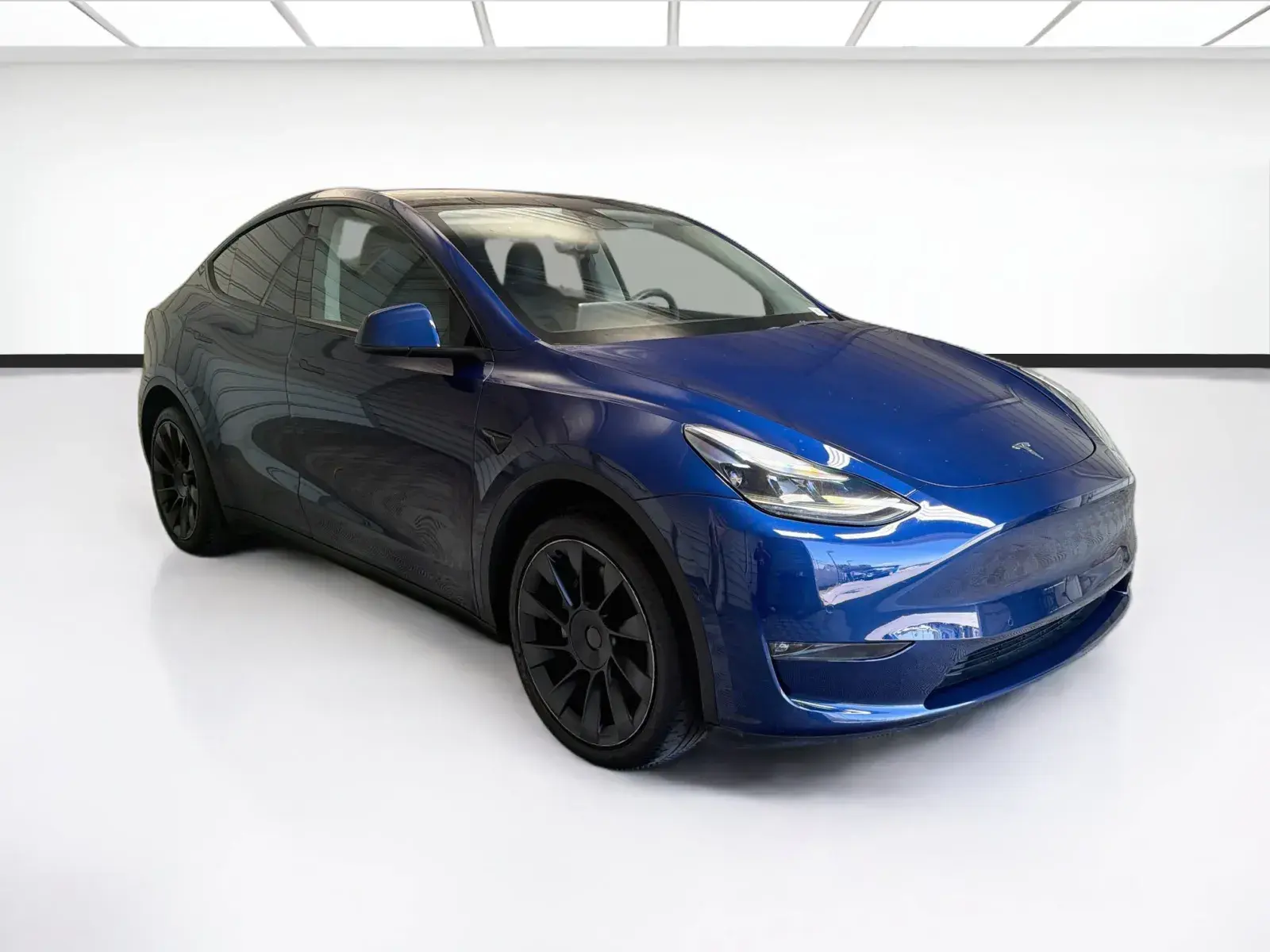 2022 Tesla Model Y Long Range Dual Motor AWD photo 3