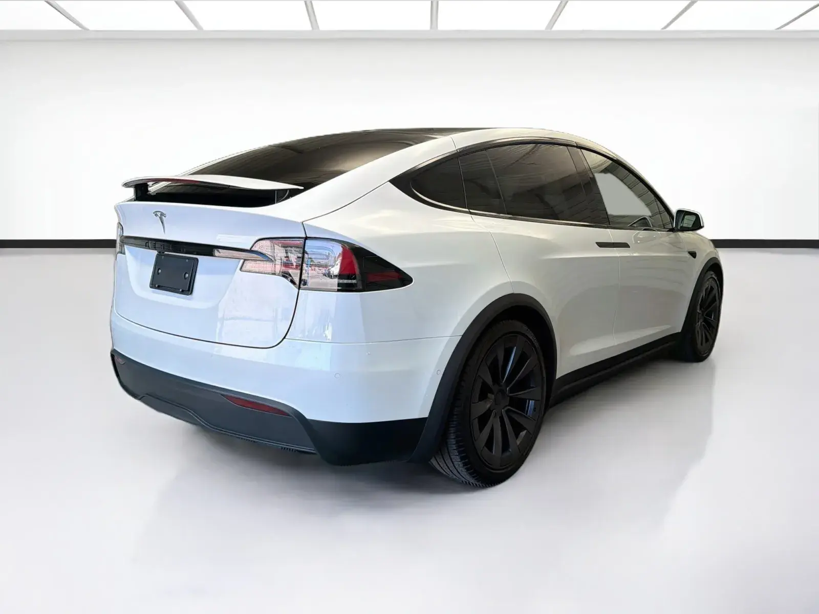 2022 Tesla Model X Long Range photo 4