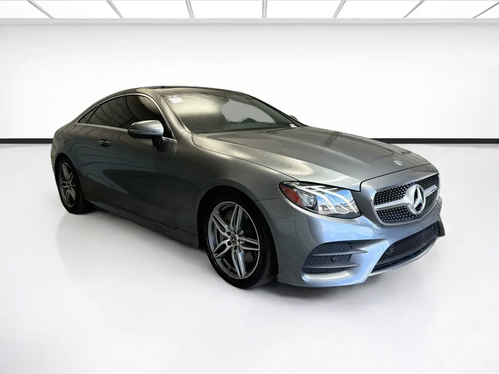 2018 Mercedes-Benz E-Class E400 Coupe photo 3