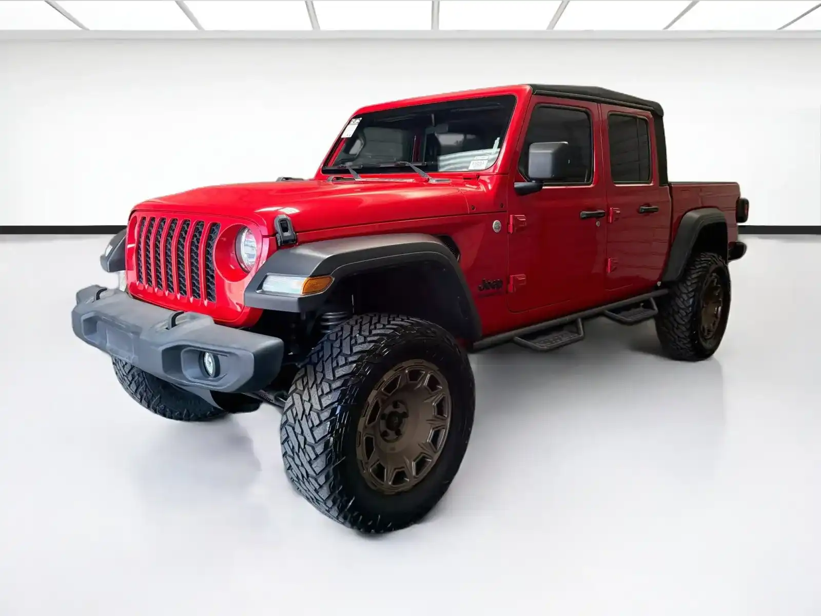 2020 Jeep Gladiator Sport S's photo