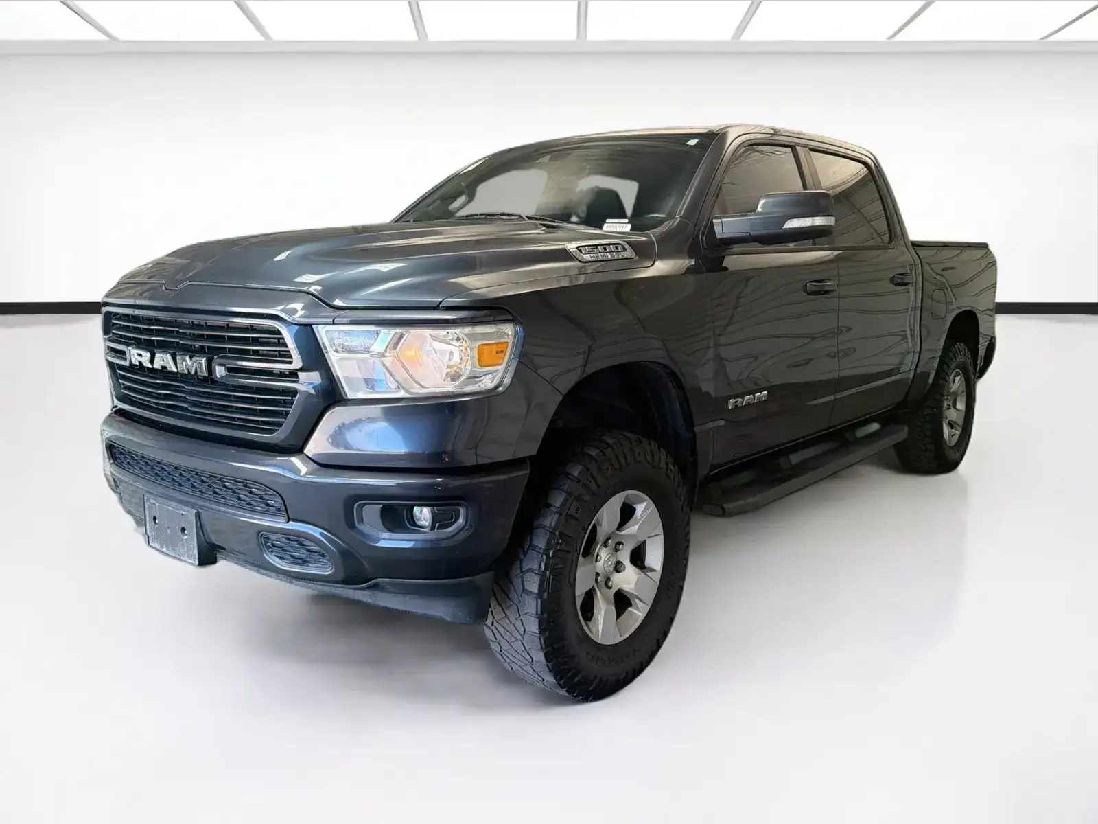 2021 RAM 1500 Big Horn/Lone Star Crew Cab 5'7's photo