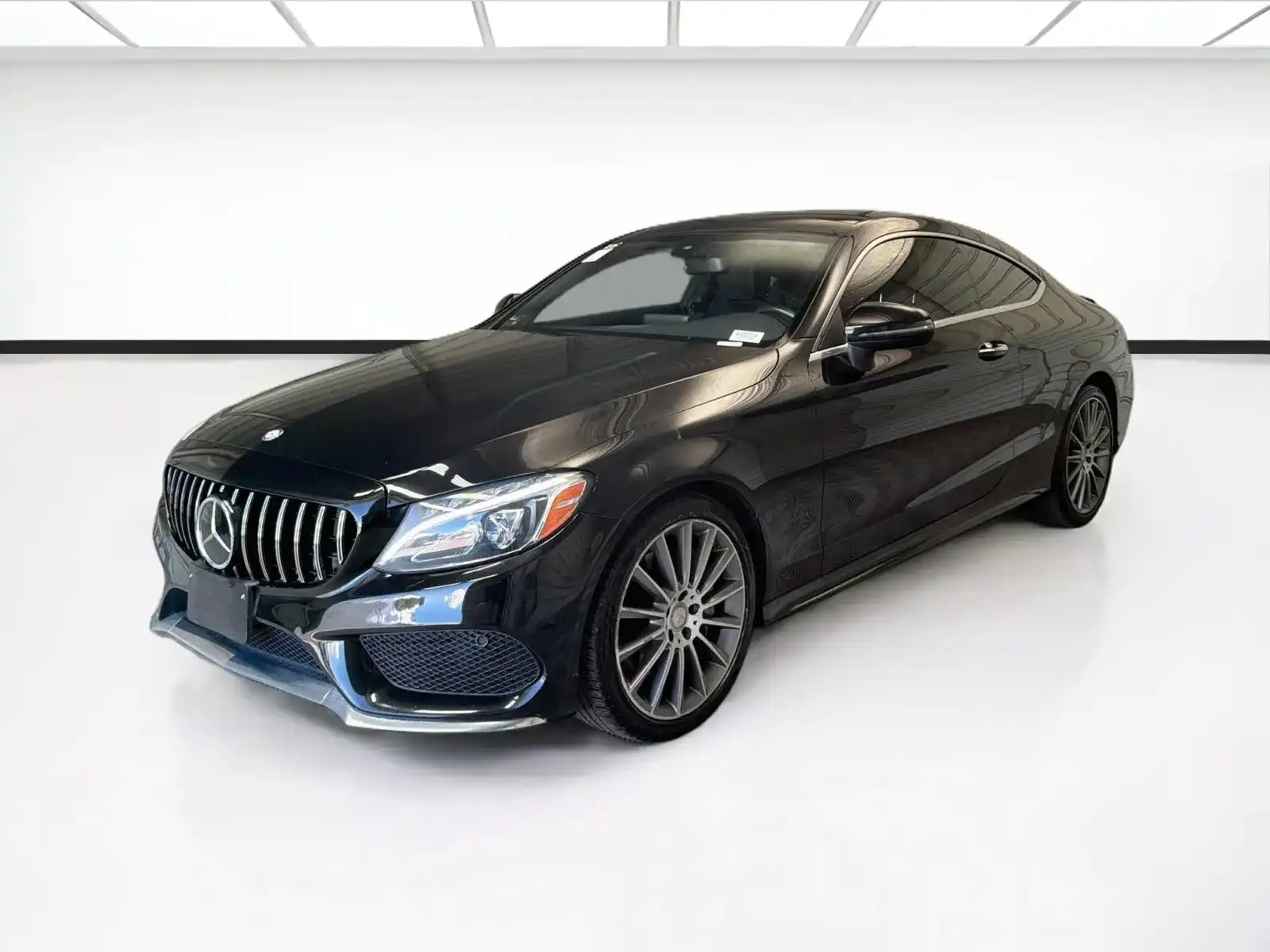 2017 Mercedes-Benz C-Class C300's photo