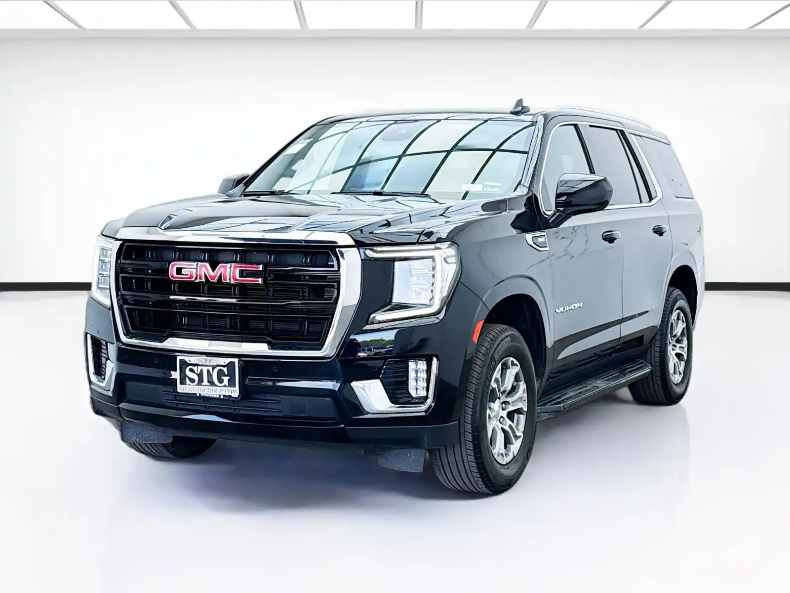 2024 GMC Yukon 4WD SLE's photo