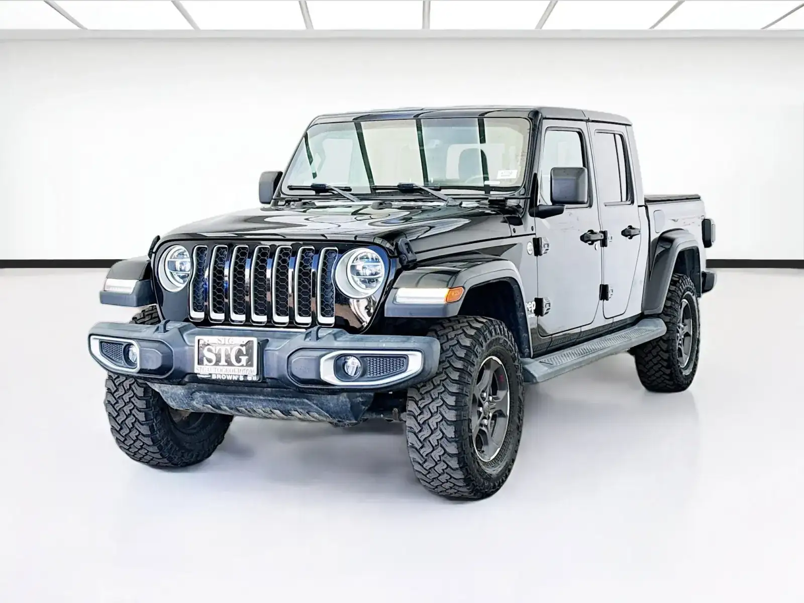 2020 Jeep Gladiator Overland's photo