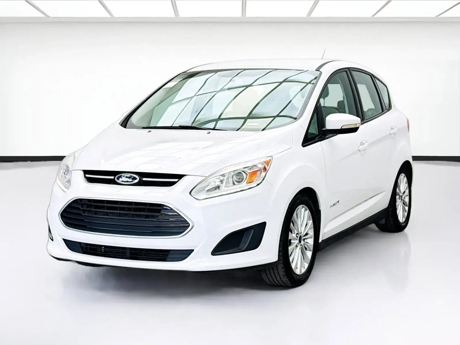 2017 Ford C-Max Hybrid SE photo 1