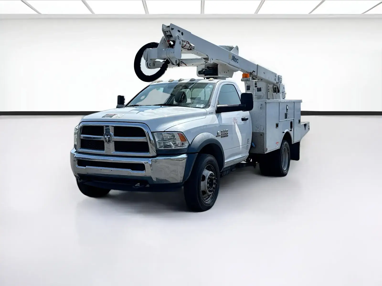 2016 RAM 5500 undefined photo 1