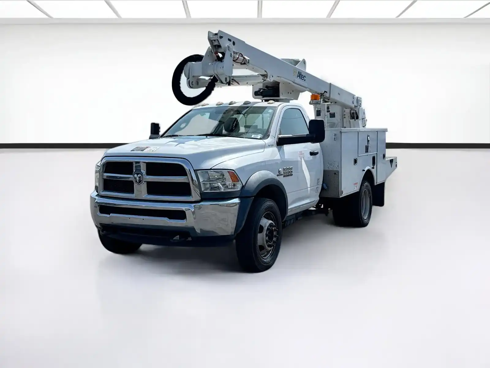 2016 RAM 5500's photo