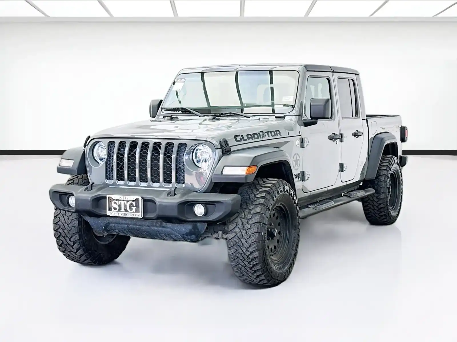2020 Jeep Gladiator Sport S's photo