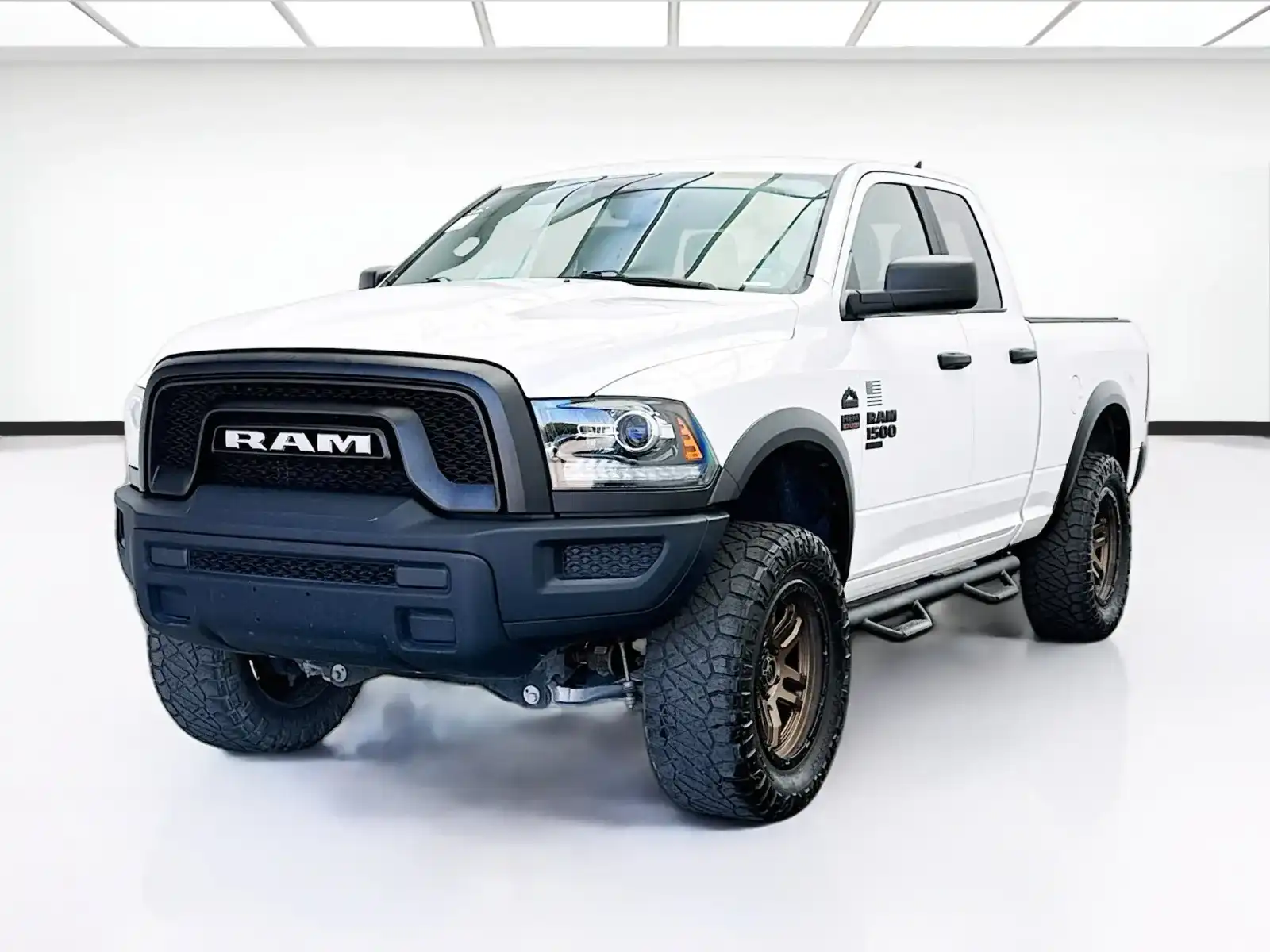 2021 RAM 1500 Classic Warlock 4x4 Quad Cab 6'4's photo