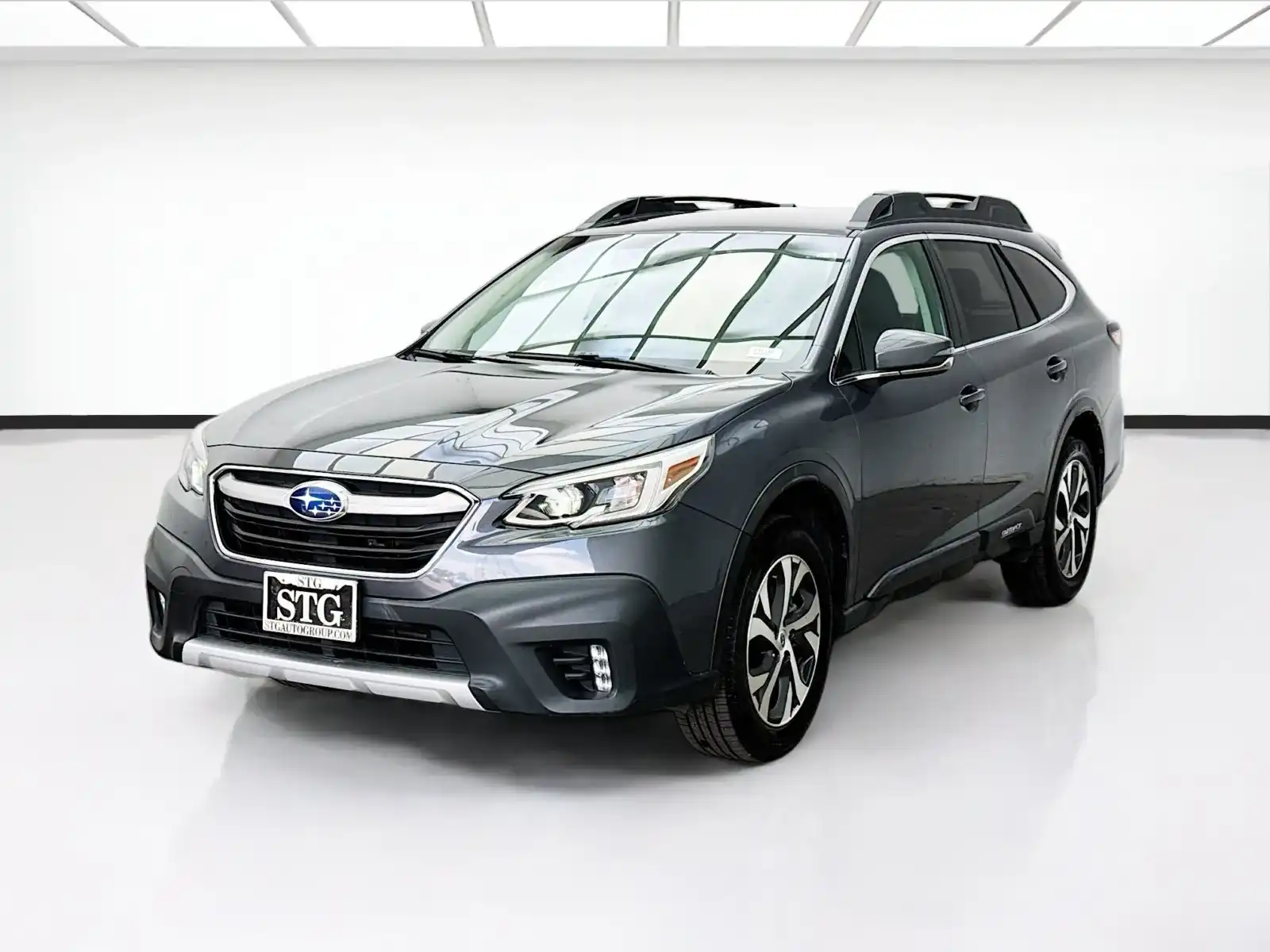 2020 Subaru Outback Limited's photo