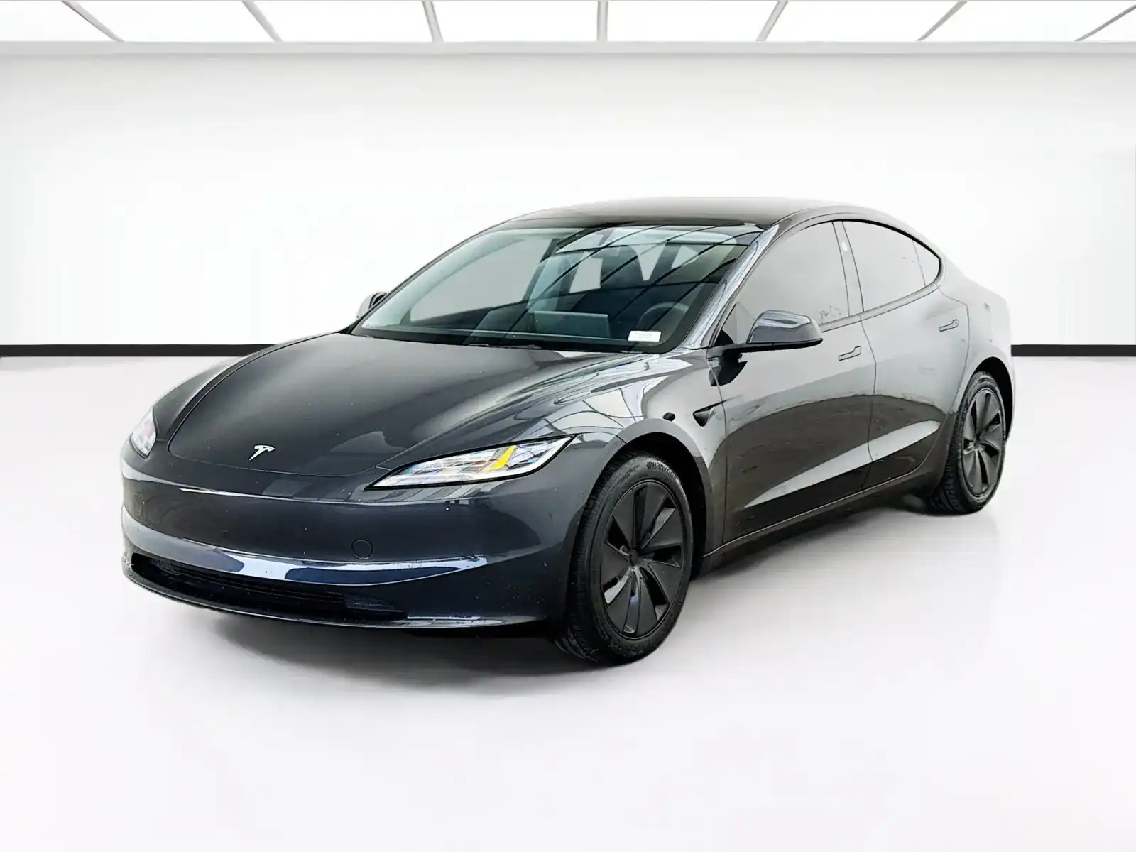 2024 Tesla Model 3 Base's photo
