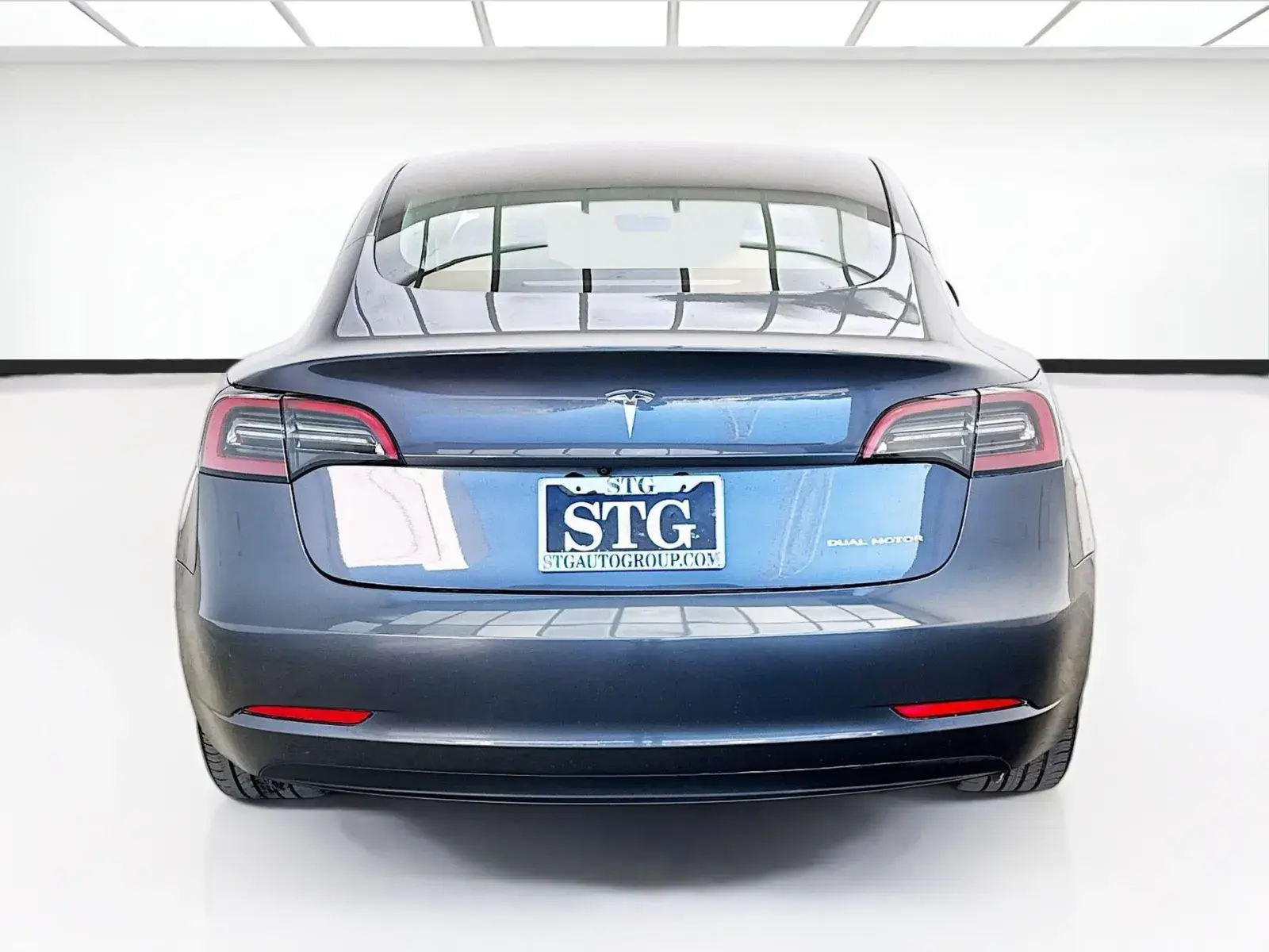 2023 Tesla Model 3 Long Range photo 5