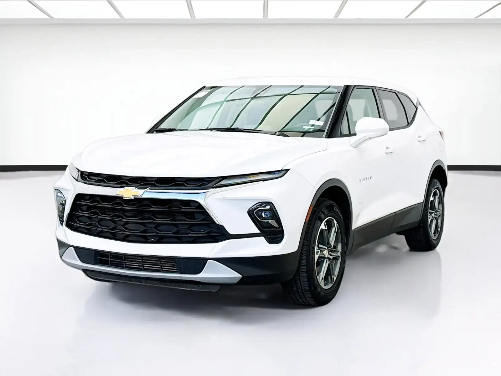 2025 Chevrolet Blazer 2.0T 2LT FWD's photo