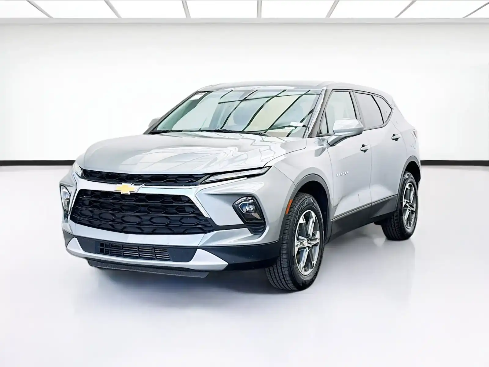 2025 Chevrolet Blazer 2.0T 2LT FWD's photo