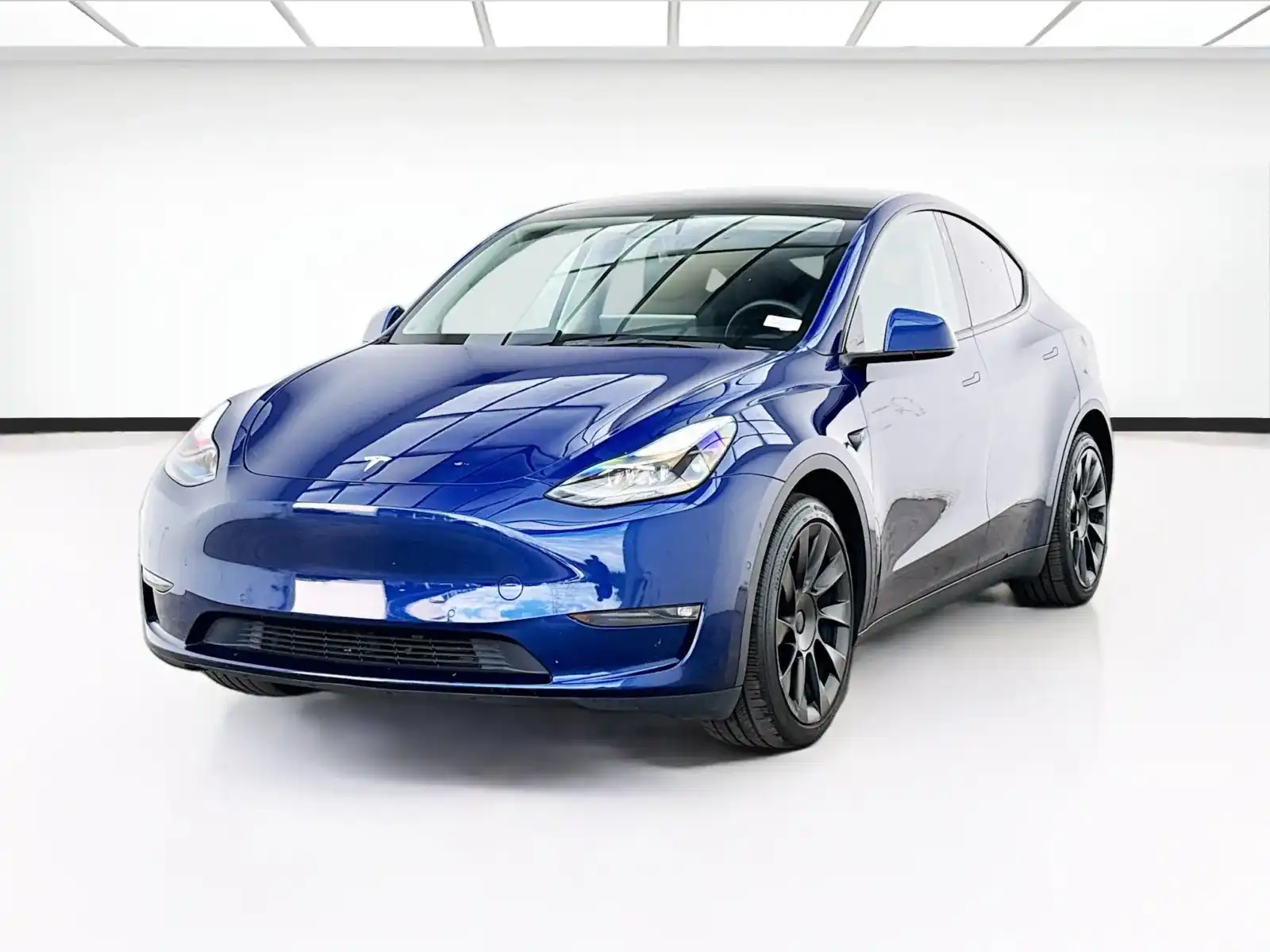 2021 Tesla Model Y Long Range Dual Motor All-Wheel Drive's photo