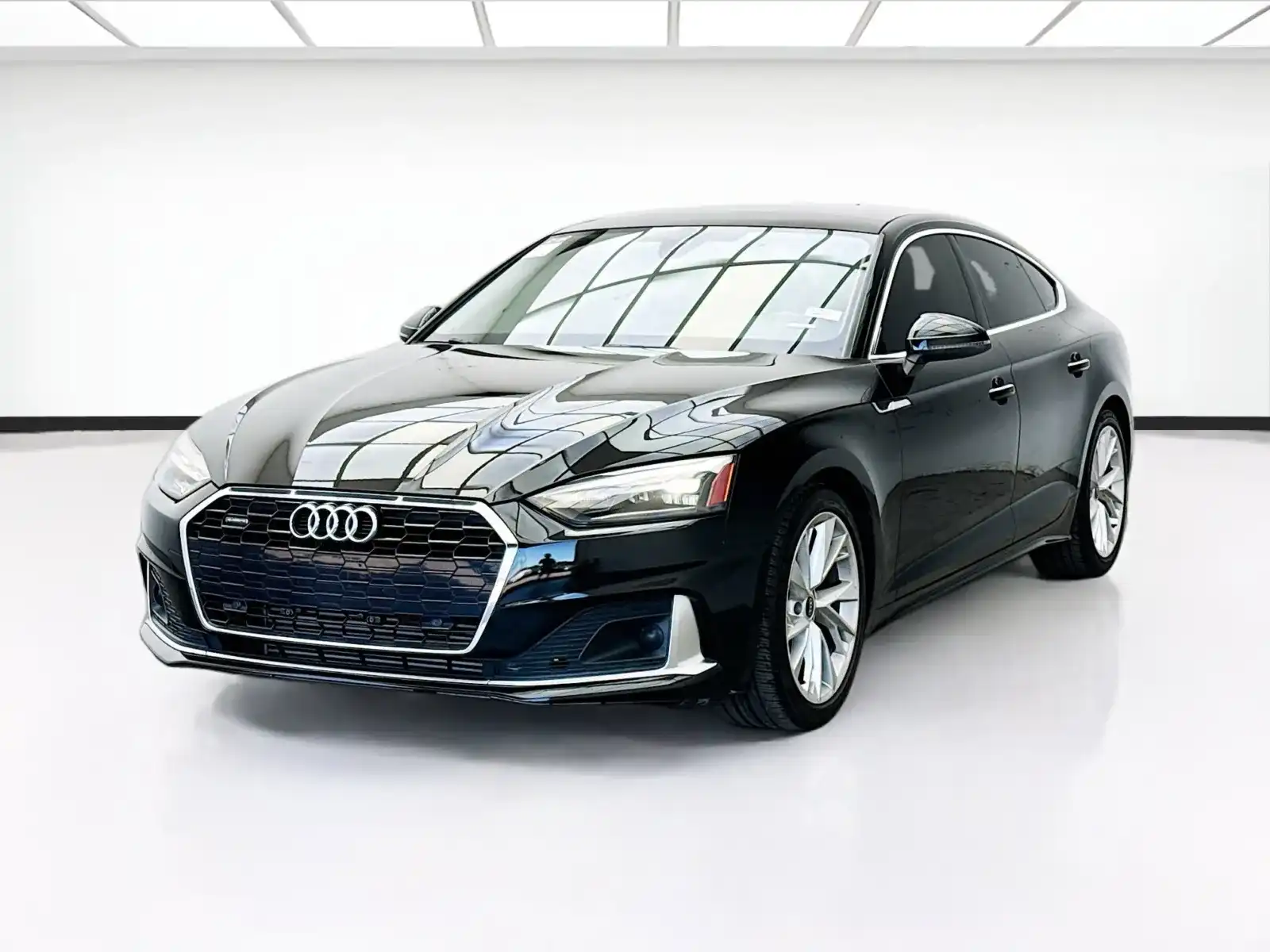 2022 Audi A5 Sportback 40 Premium quattro S tronic's photo