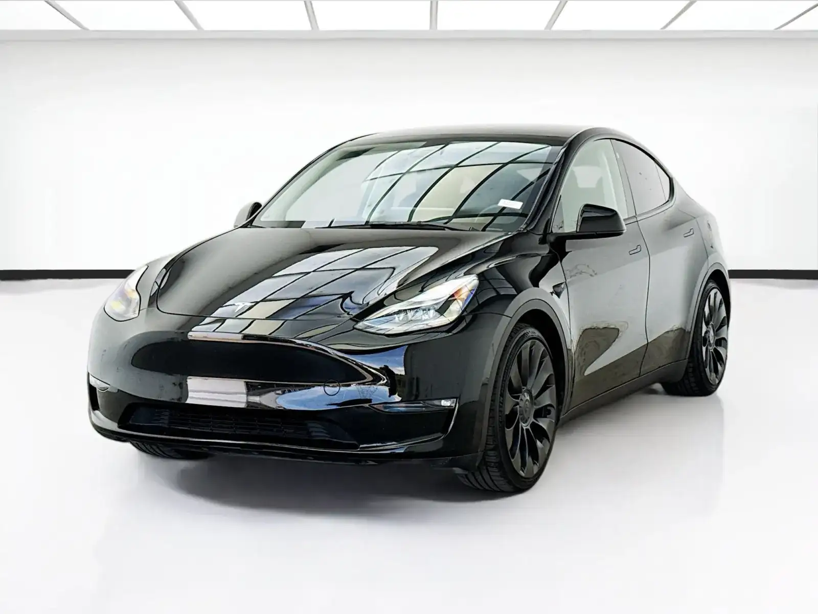 2023 Tesla Model Y Performance Dual Motor All-Wheel Drive's photo