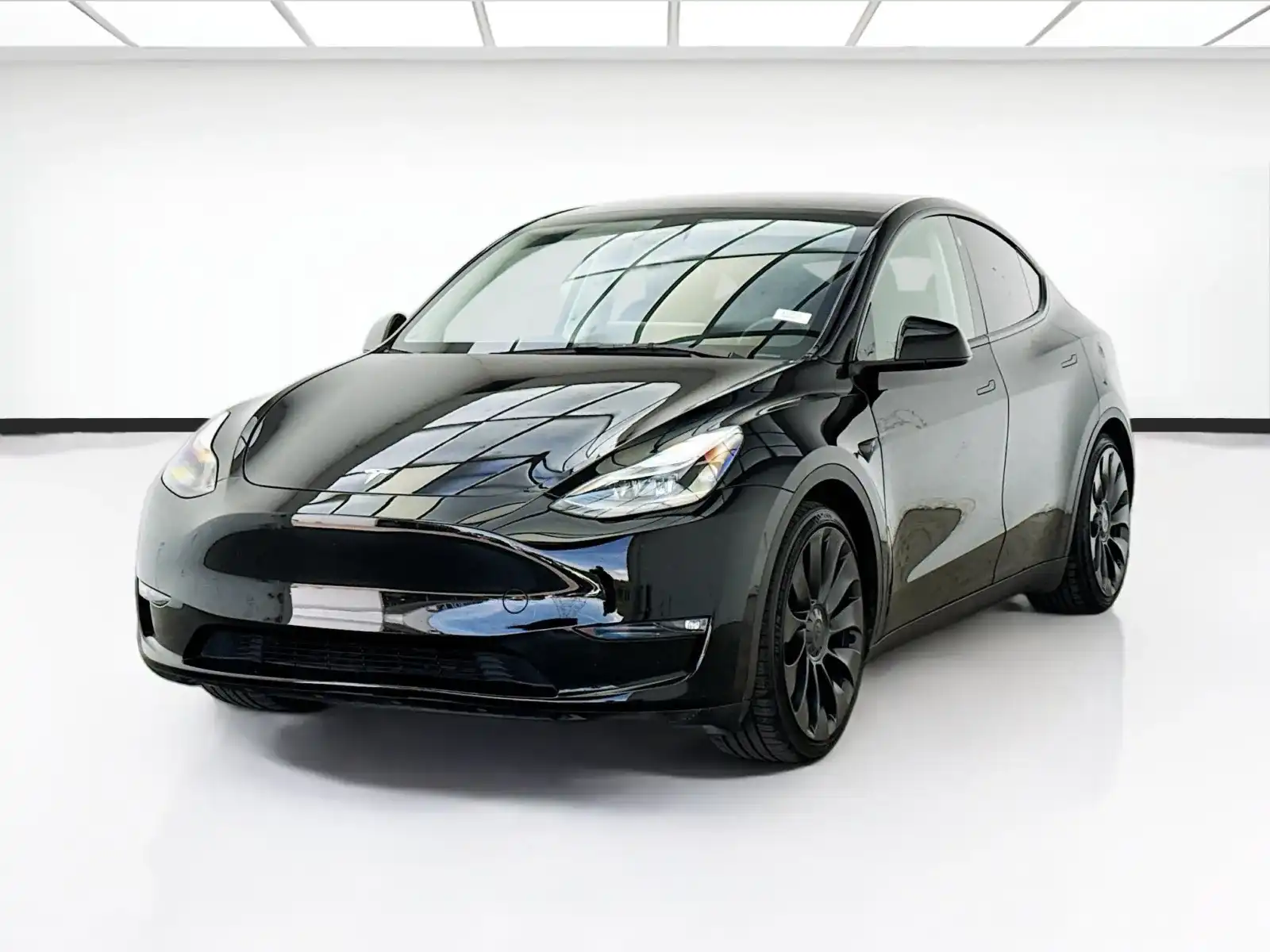 2023 Tesla Model Y Performance Dual Motor All-Wheel Drive's photo