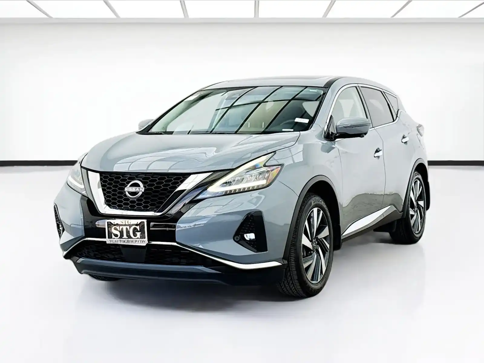 2023 Nissan Murano SL FWD's photo