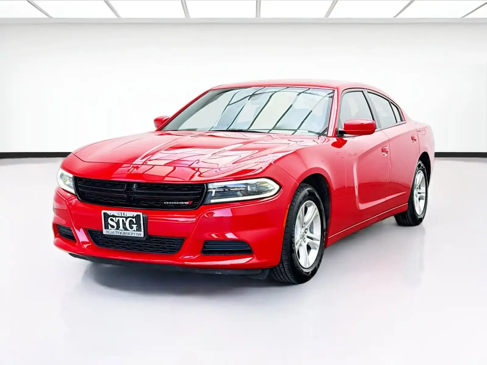 2022 Dodge Charger SXT's photo