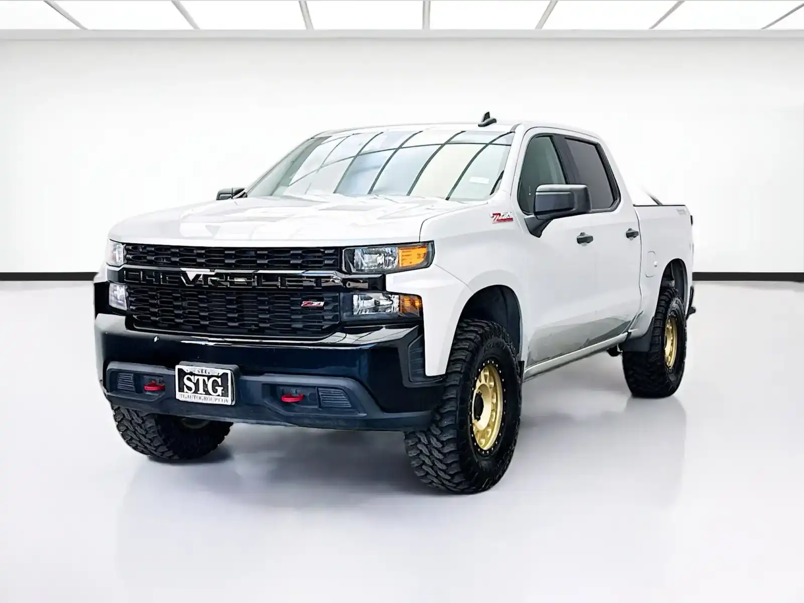 2021 Chevrolet Silverado 1500 Custom Trail Boss 4X4 Crew Cab Short Box's photo