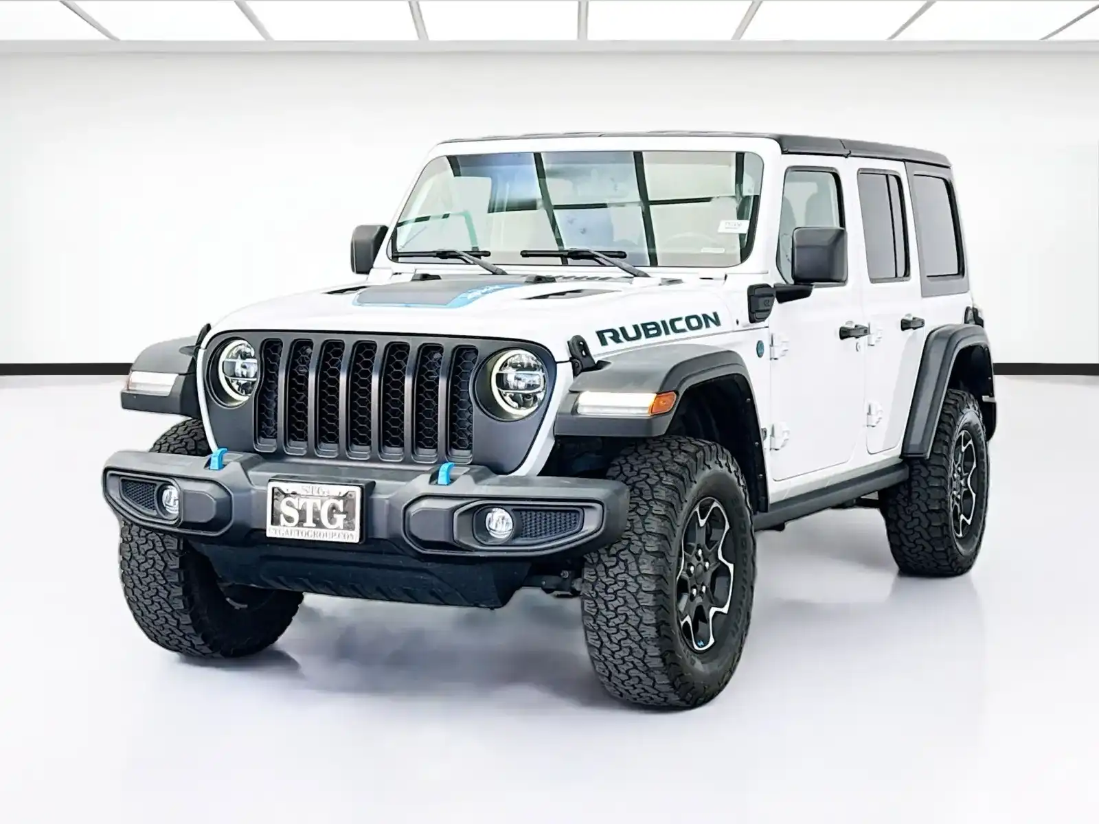 2022 Jeep Wrangler Rubicon 4XE's photo