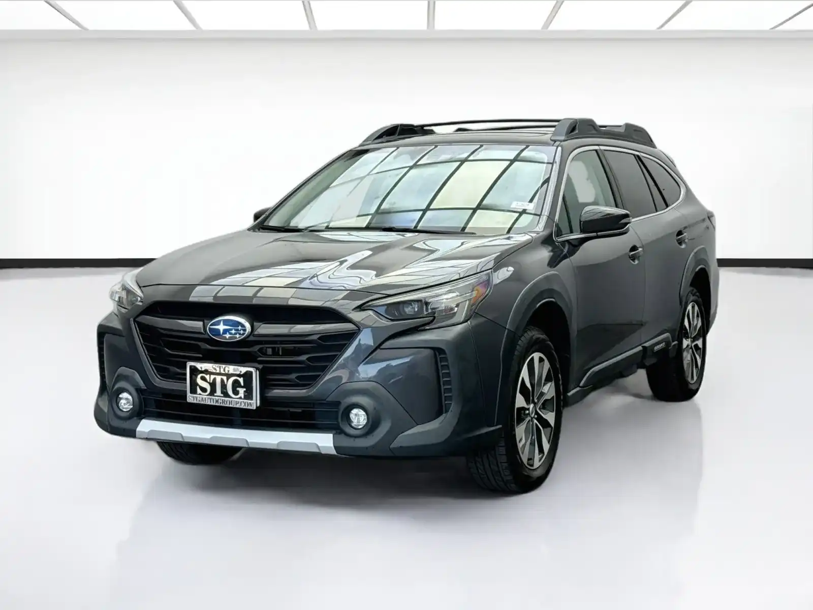 2023 Subaru Outback Limited's photo