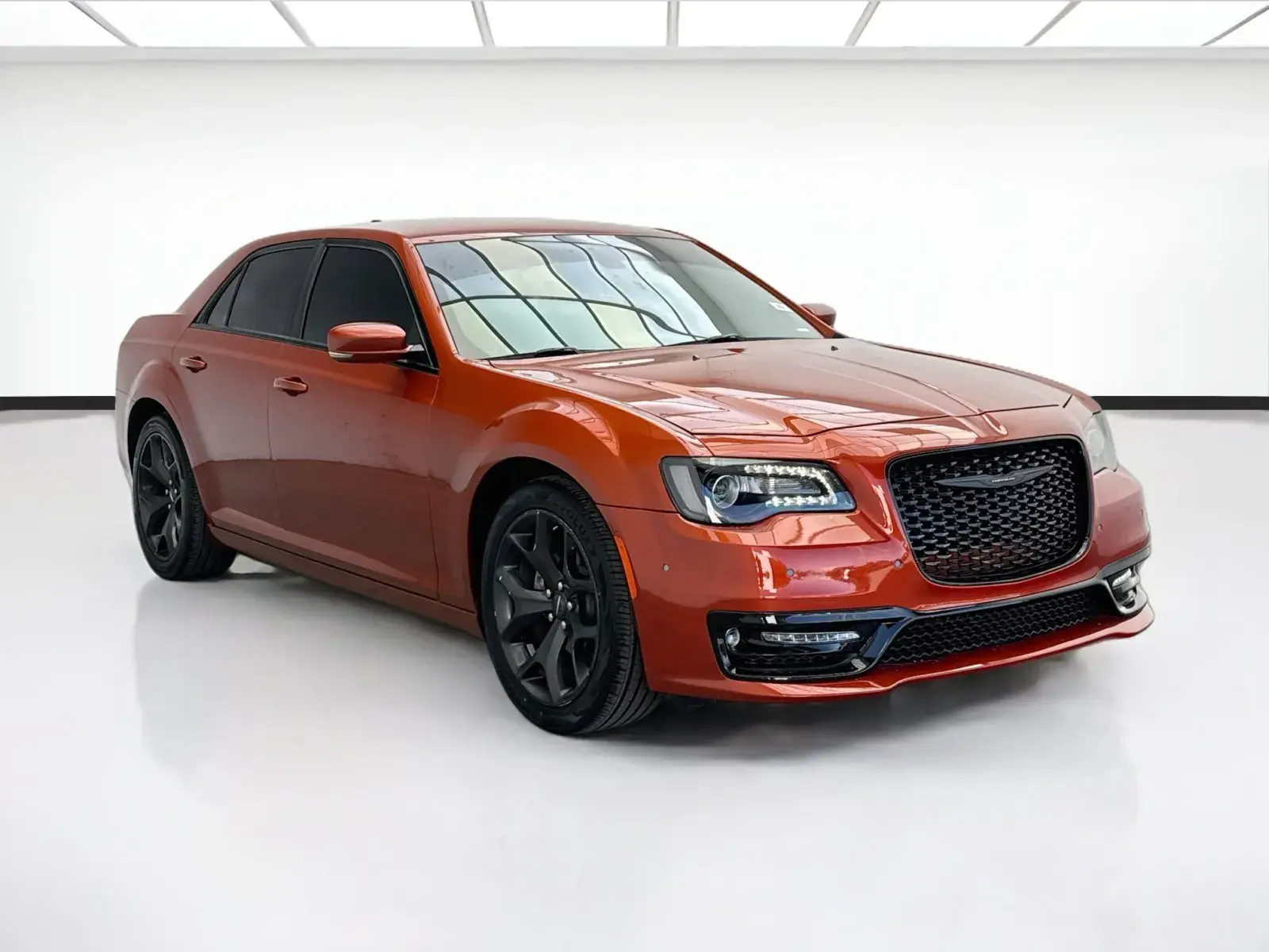2021 Chrysler 300 S photo 3
