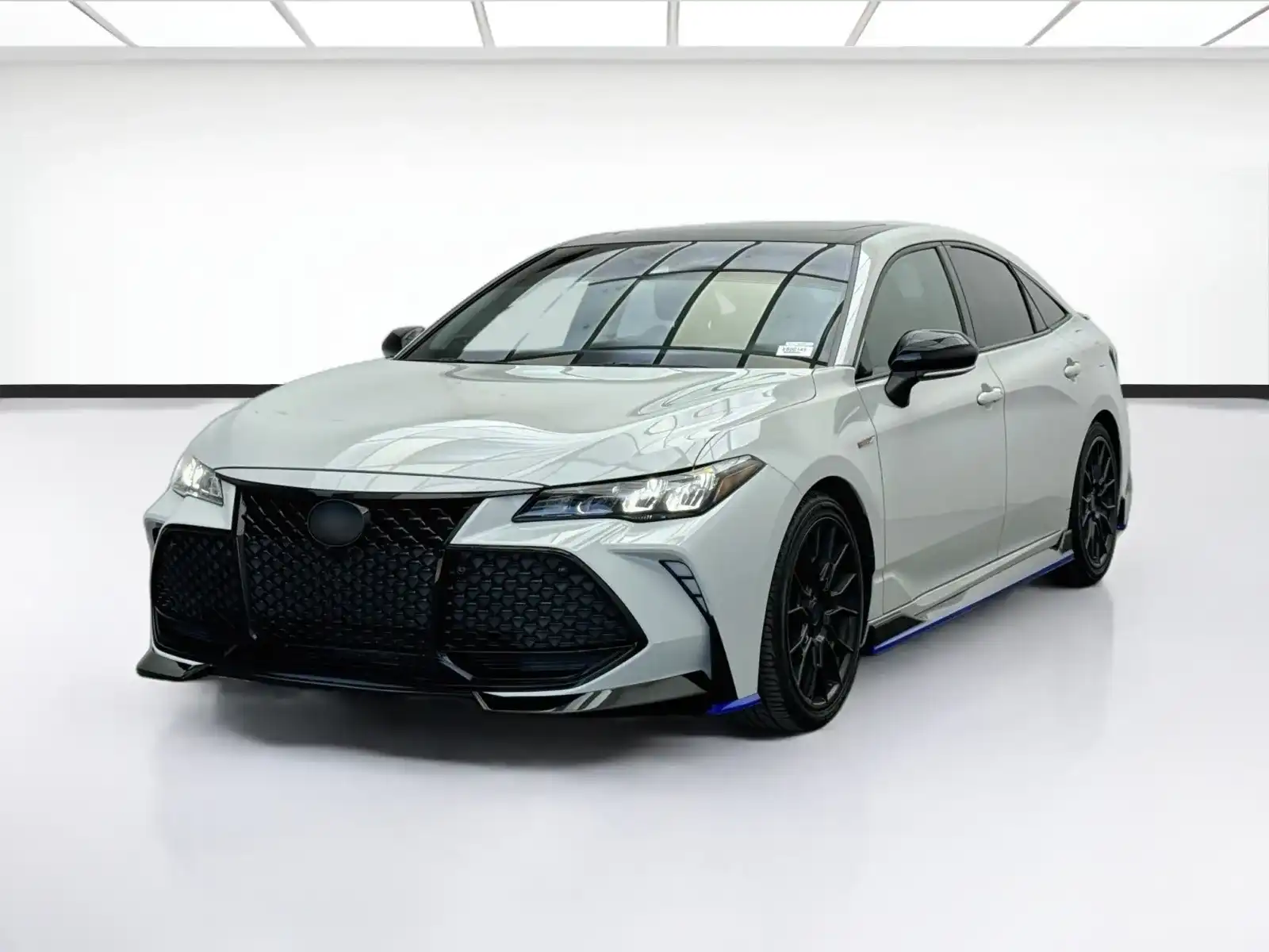 2021 Toyota Avalon TRD's photo