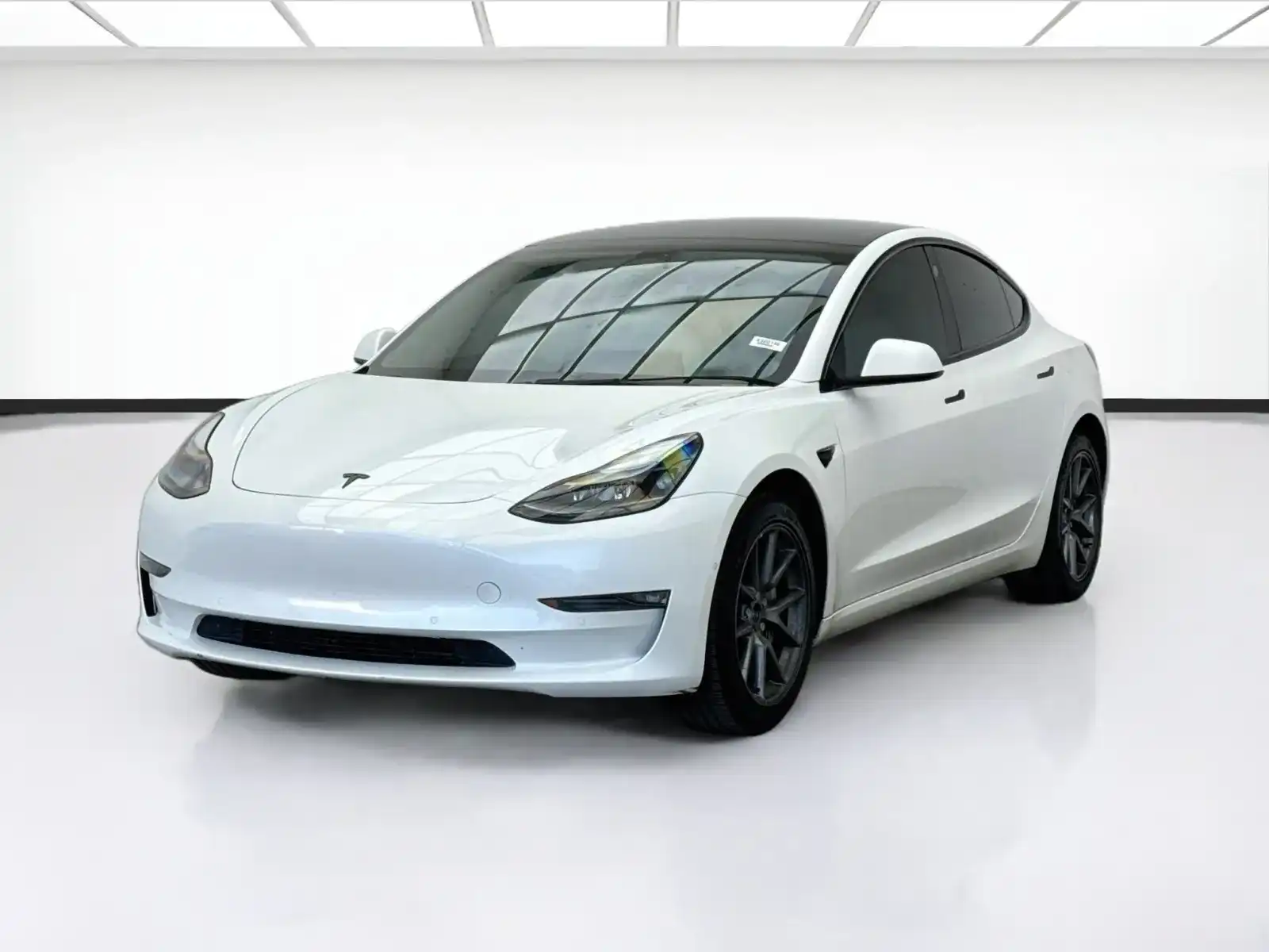 2022 Tesla Model 3 Long Range Dual Motor AWD's photo
