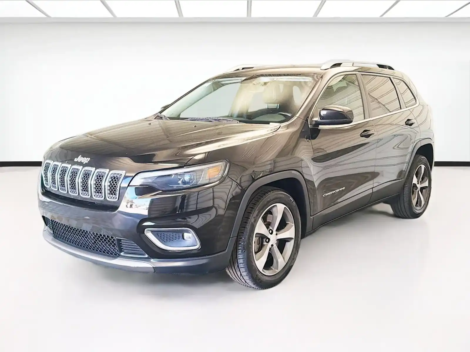 2020 Jeep Cherokee Limited's photo