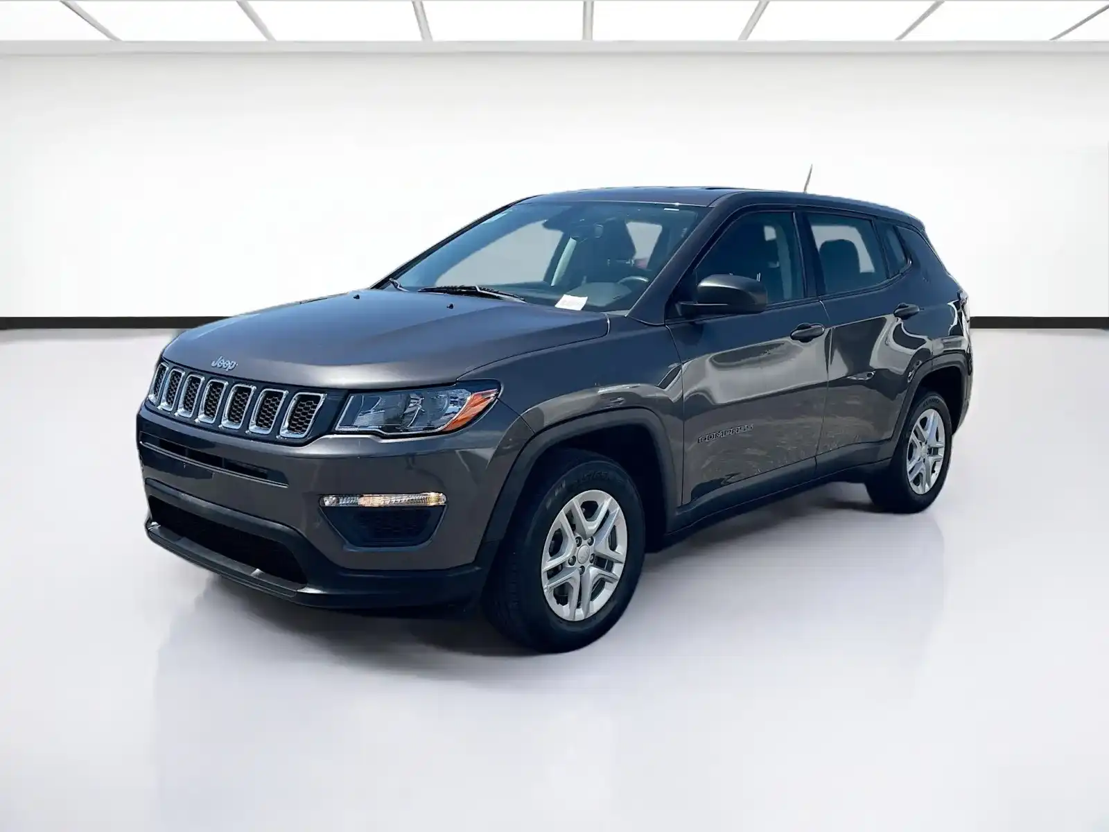 2021 Jeep Compass Sport's photo