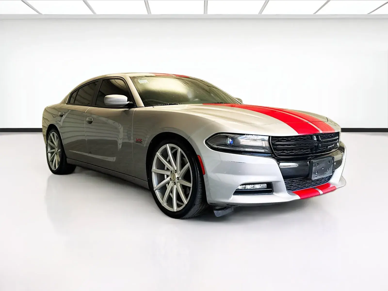 2017 Dodge Charger R/T photo 3