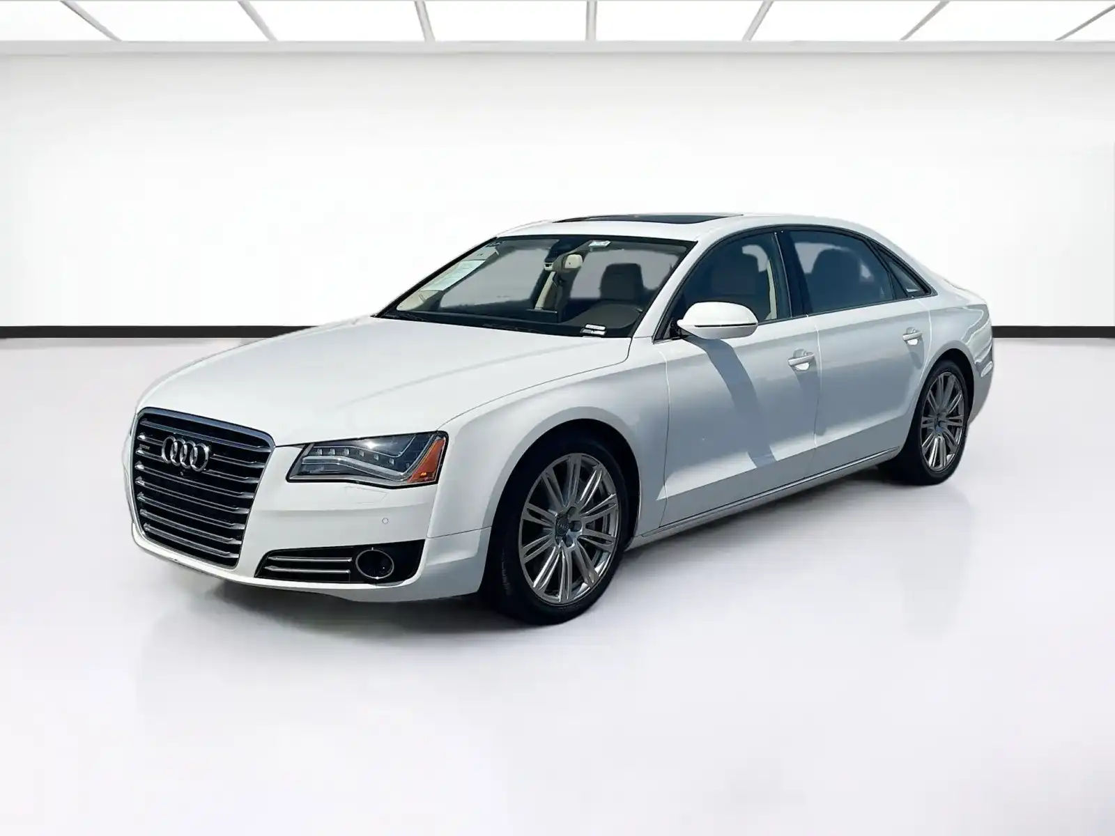 2014 Audi A8 4.0T LWB quattro Tiptronic's photo