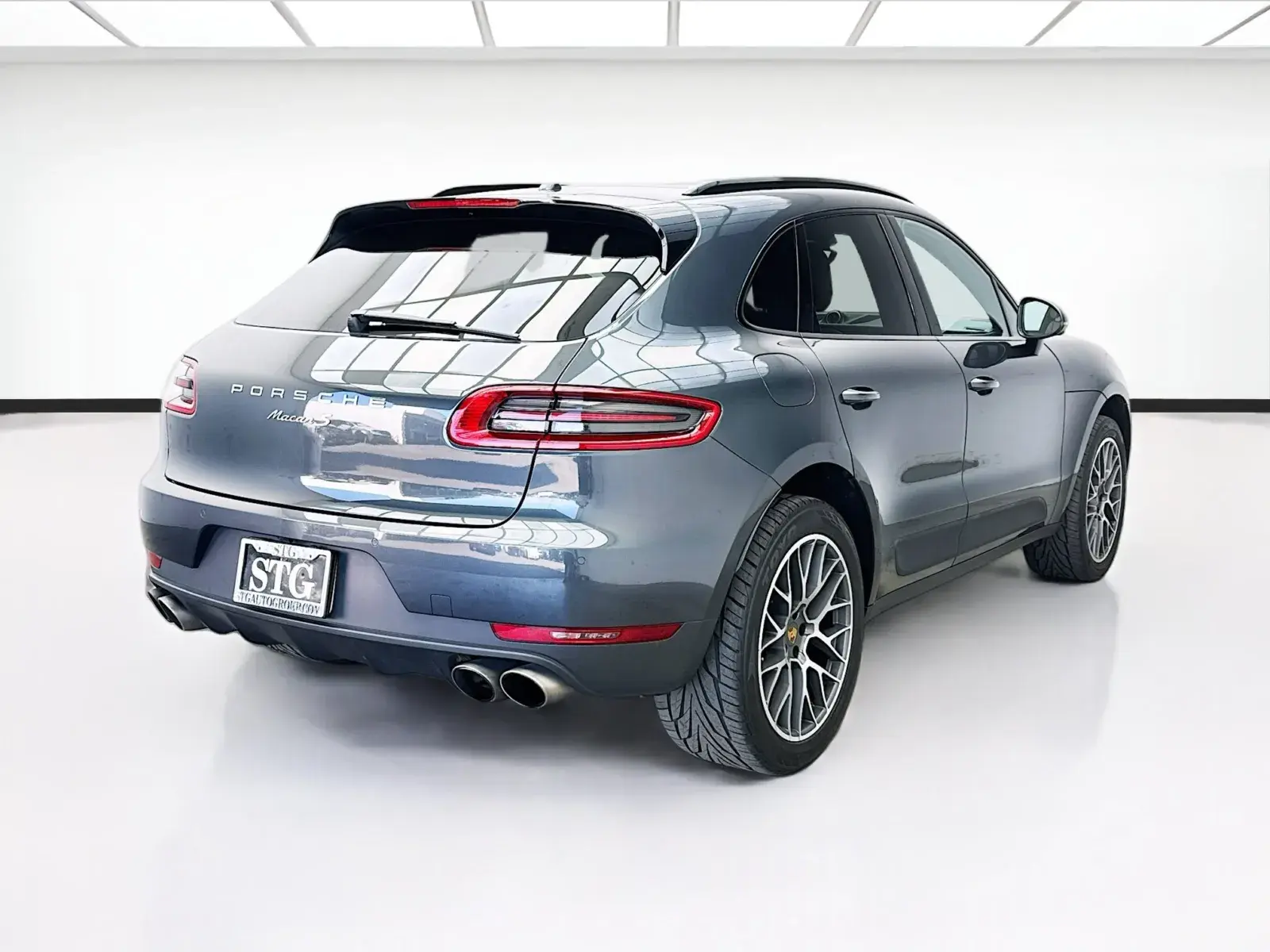 2017 Porsche Macan S photo 4
