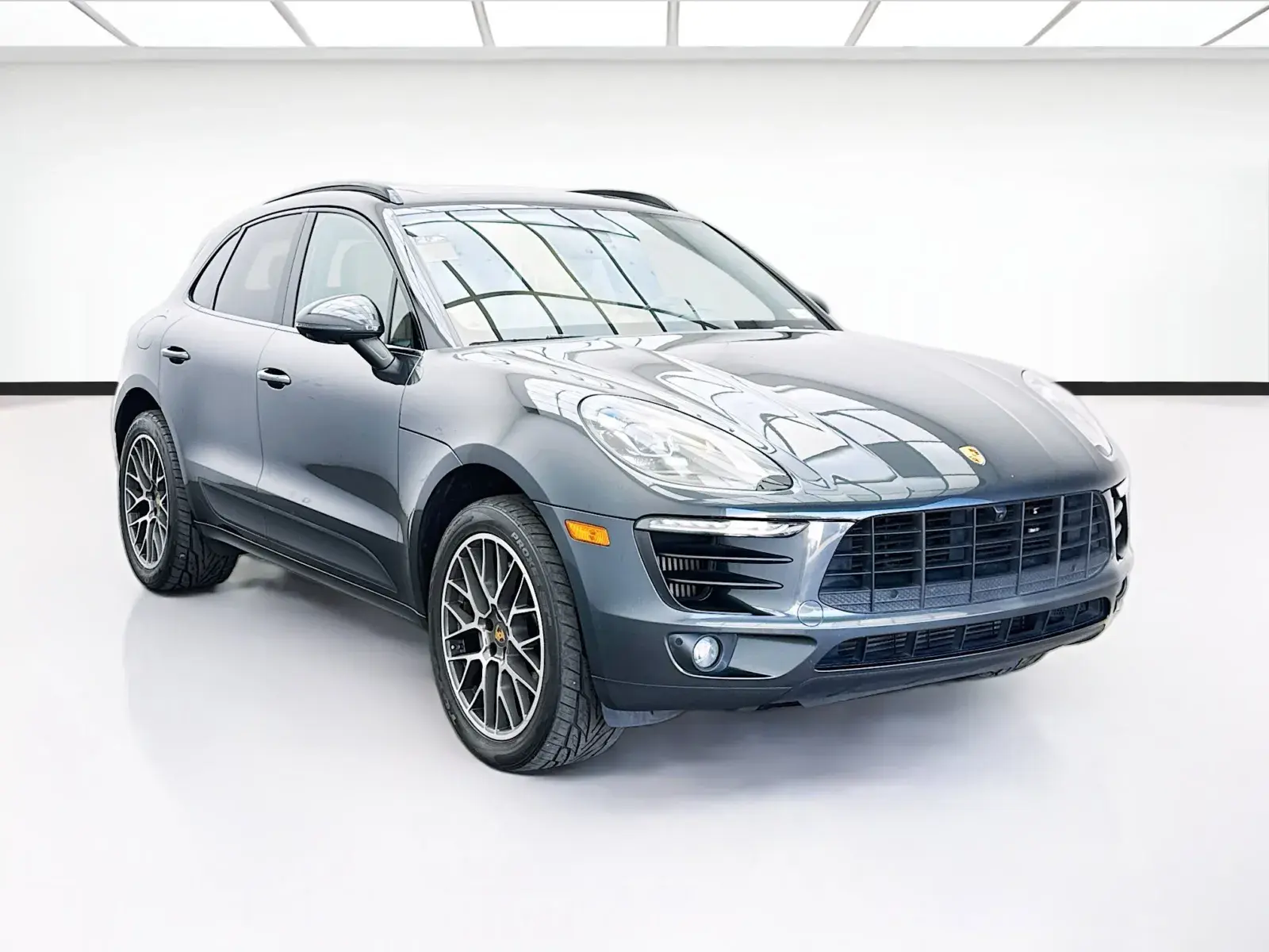 2017 Porsche Macan S photo 3
