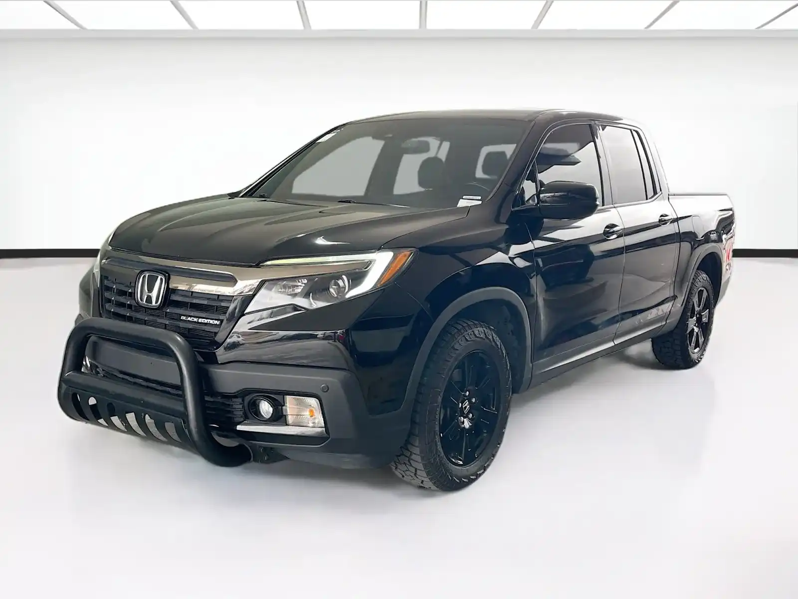 2018 Honda Ridgeline Black Edition's photo